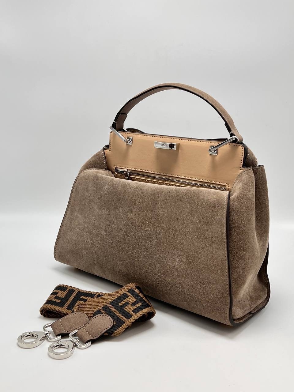 fendi сумка,замшевая сумка fendi женская,сумка fendi peekaboo замшевая,сумка замшевая,замшевая сумка fendi