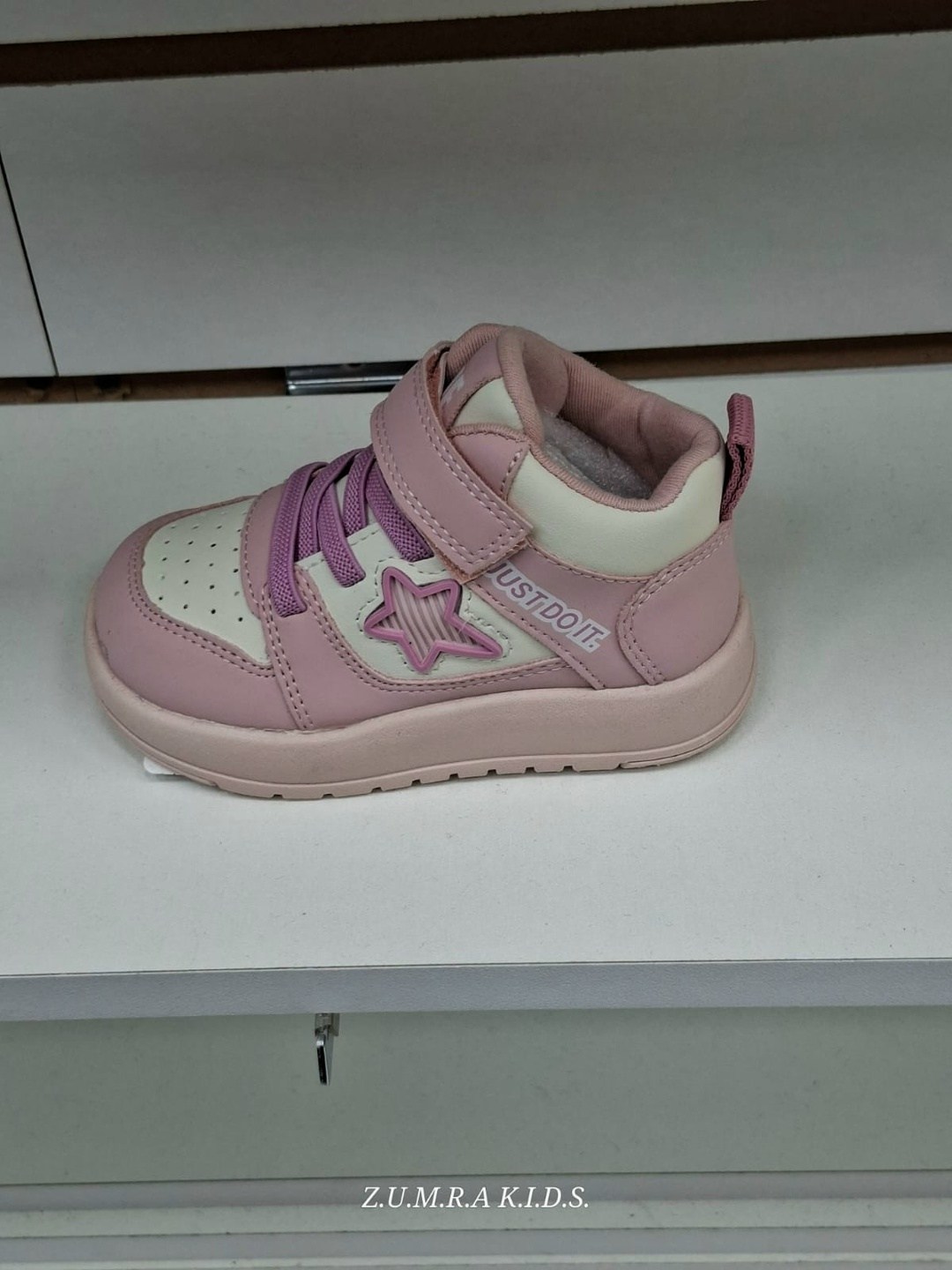 детская ,ботинки для мальчика,,кроссовки,детские кроссовки