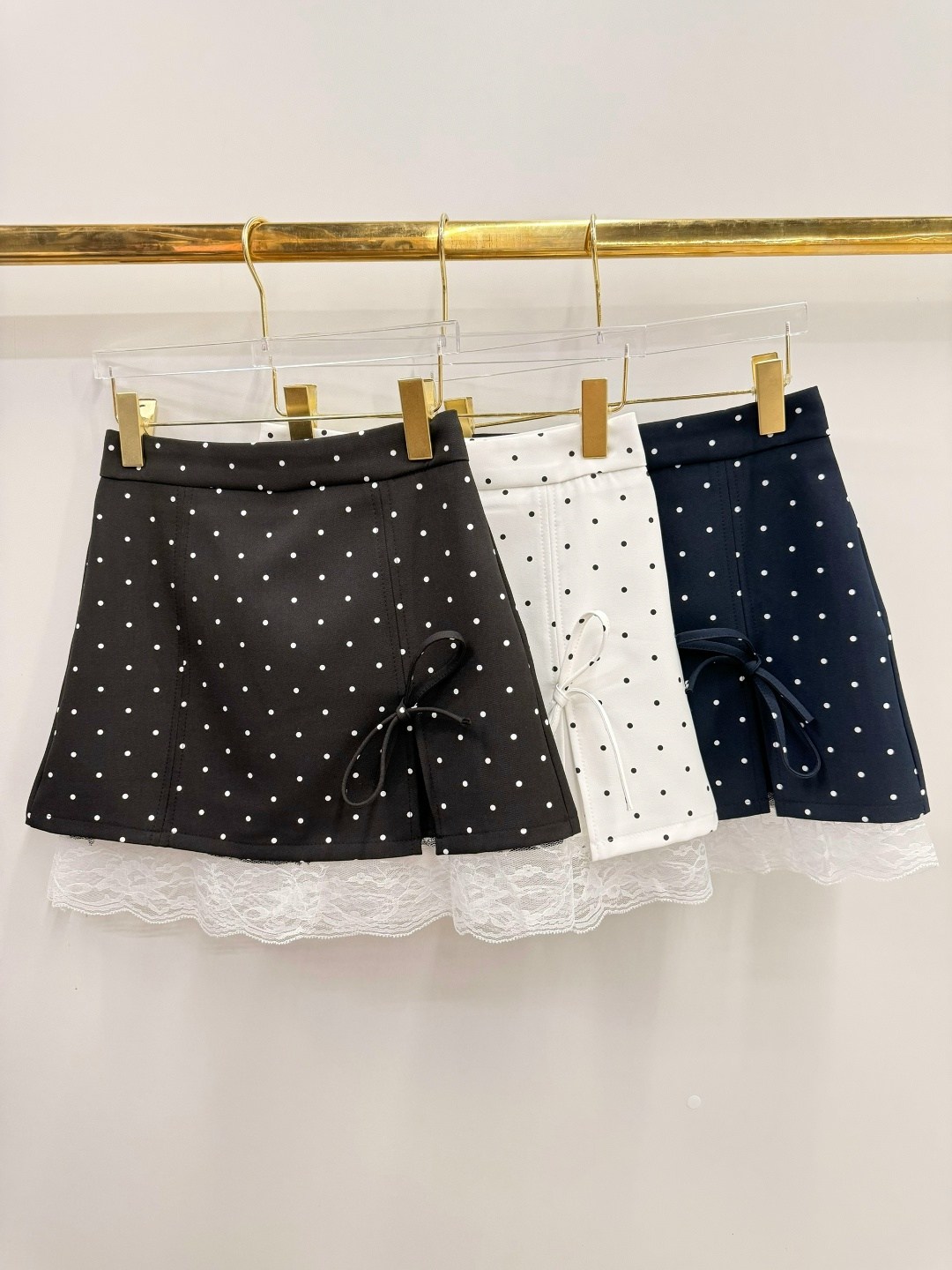 платье стильное,белое платье женское,юбка стильная,худая девушка