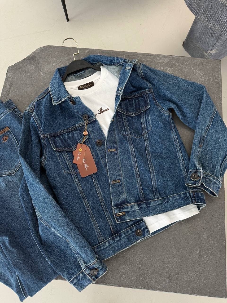 джинсовая куртка,большая джинсовая куртка,джинсовая женская куртка,спина джинсовой куртки