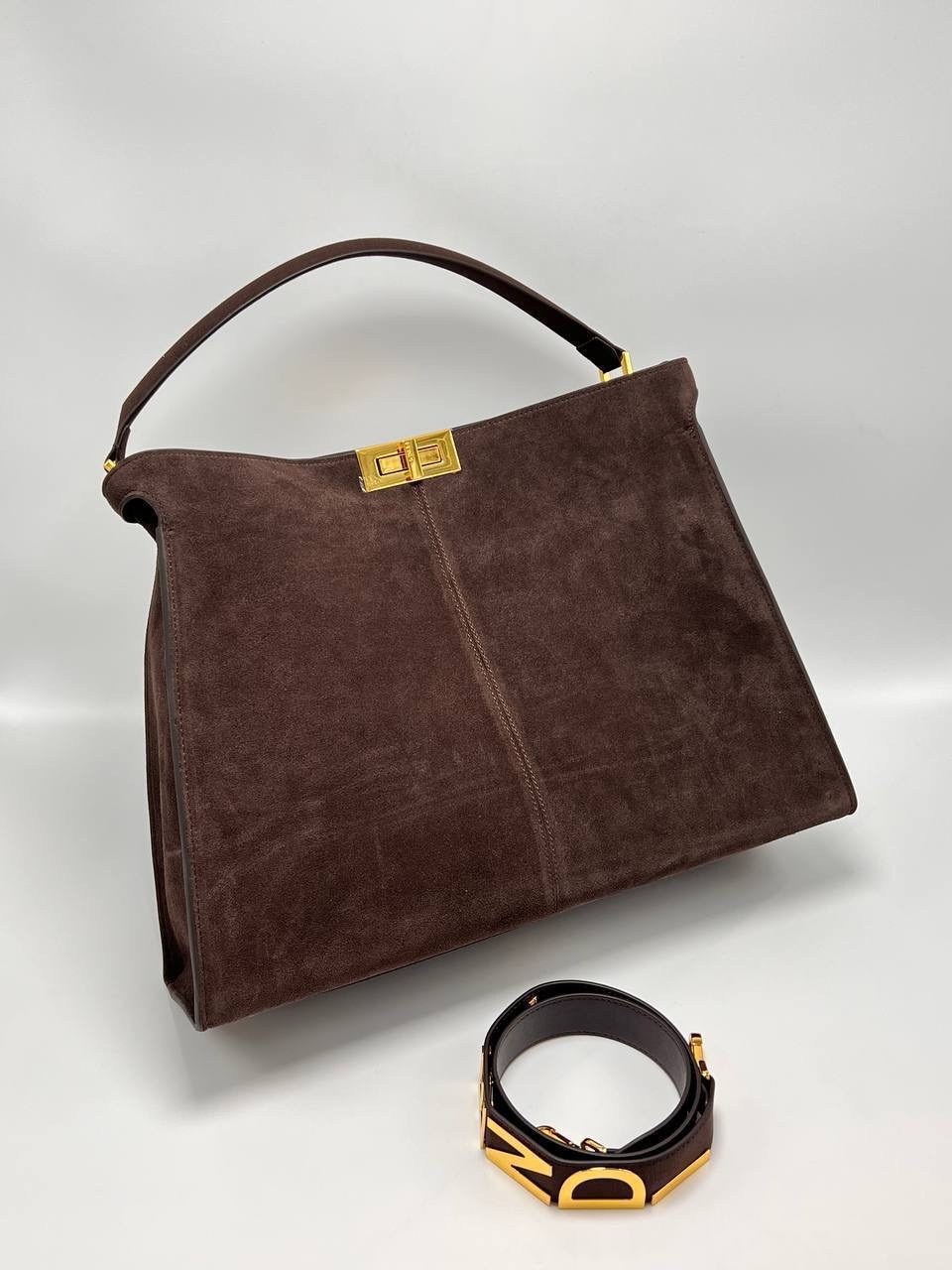 сумка fendi peekaboo замшевая,fendi сумка,замшевая сумка fendi женская,женская сумка fendi peekaboo черная,сумка женская fendi (beige) замша