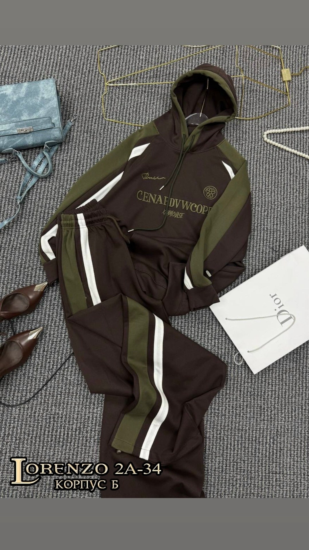 костюм спортивный женский,костюм спортивный celine,спортивный костюм,спортивные костюмы женские томми хилфигер,костюм спорт