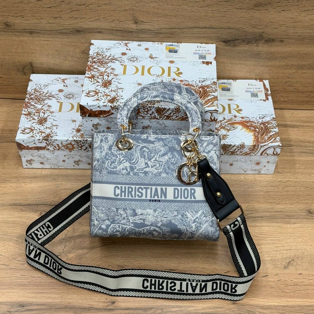 тканевая сумка christian dior,сумка женская christian dior,dior сумка,сумка christian dior,сумка christian dior lady текстиль