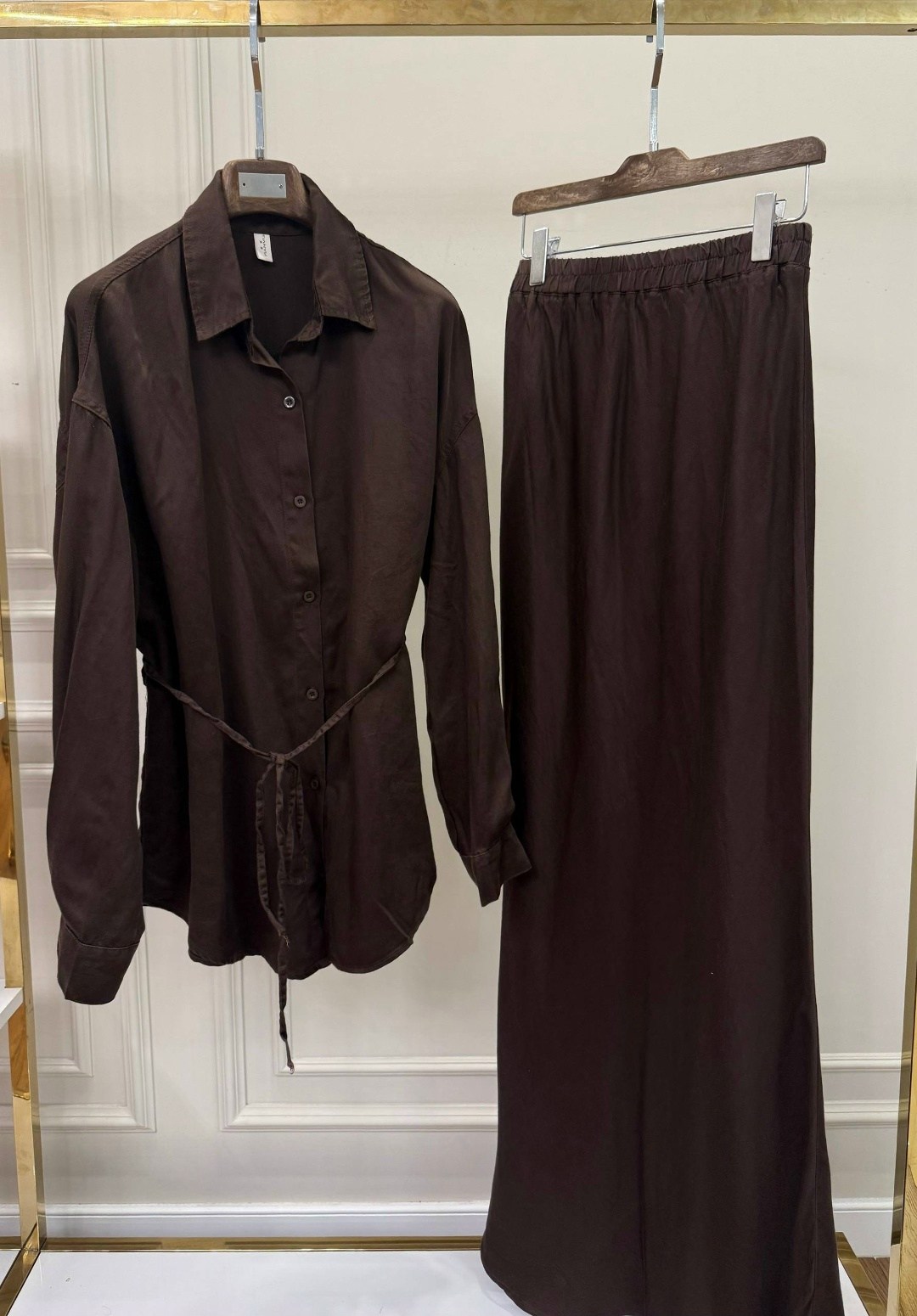 брючной костюм с рубашкой,одежда для женщин,женская рубашка