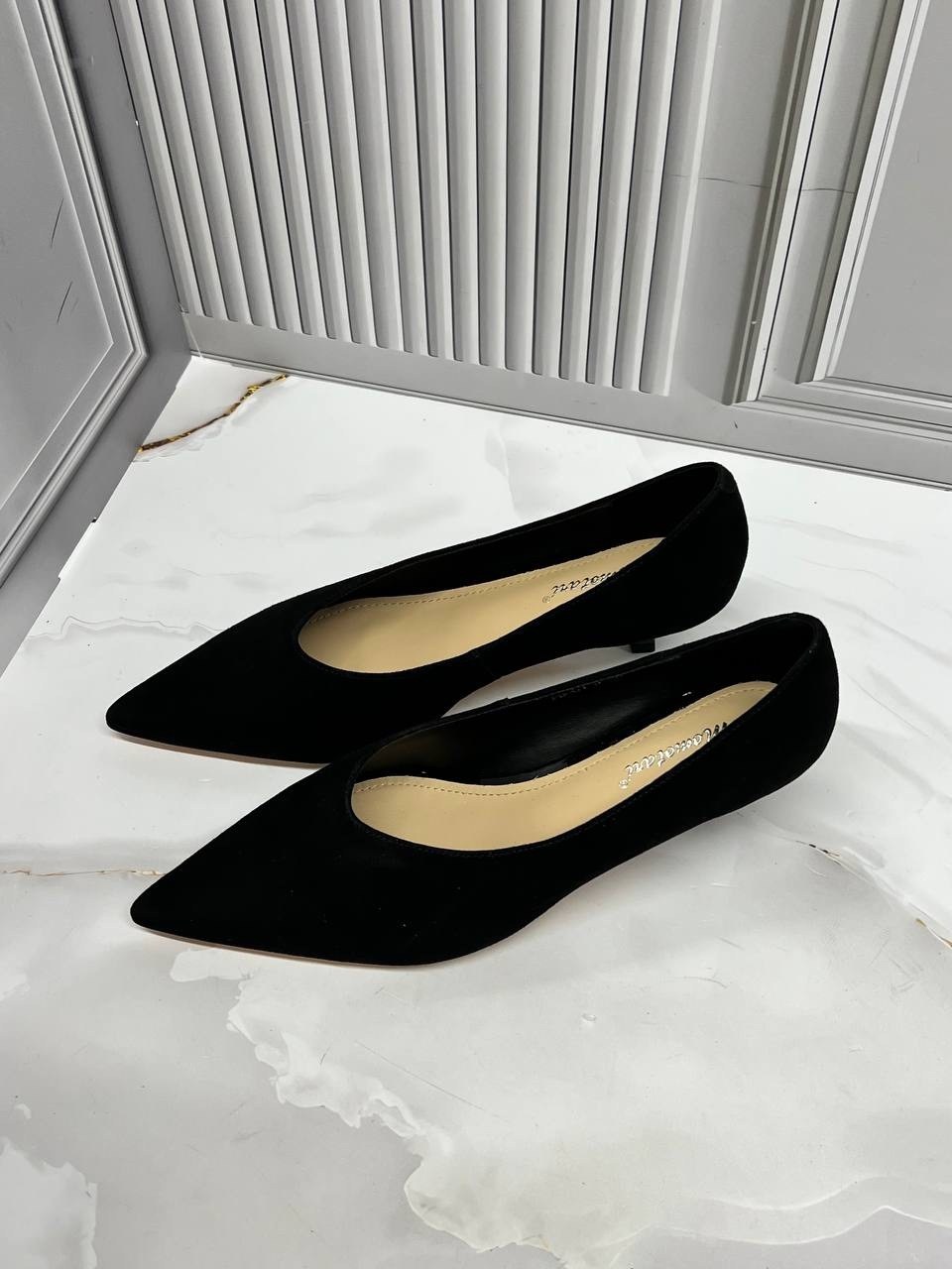 ,женские туфли лодочки,замшевые туфли лодочки,замшевые туфли с острым носком,туфли женские