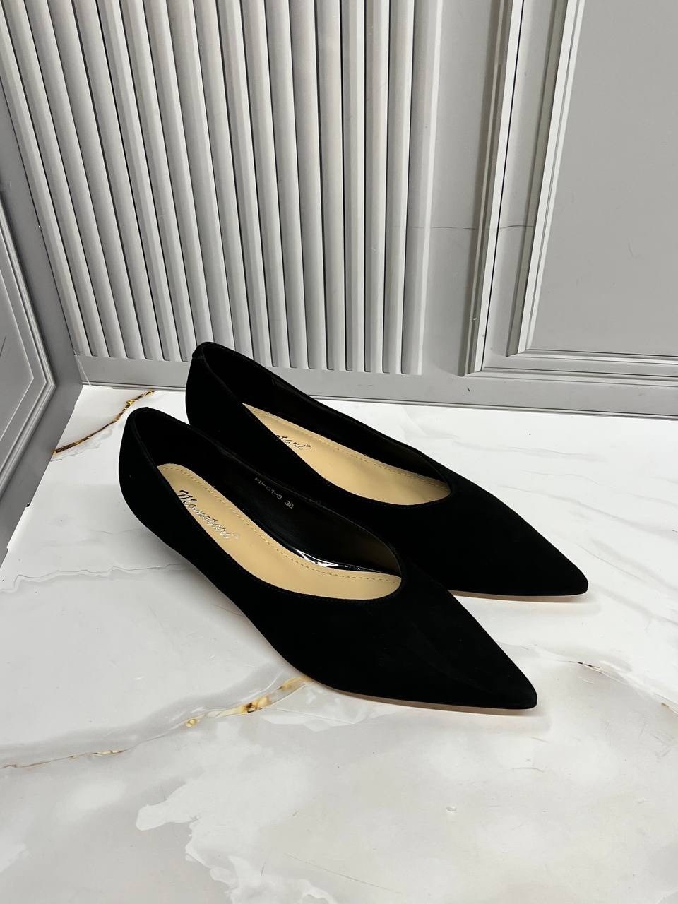 ,женские туфли лодочки,замшевые туфли лодочки,замшевые туфли с острым носком,туфли женские