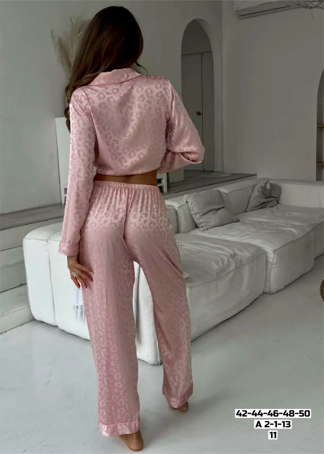 пижама женская леопард шелковая со штанами и рубашкой amenue,женские пижамы из искусственного шелка,пижама женская,пижама женская шелковая со штанами и рубашкой,пижама женская со штанами шелковая mia.