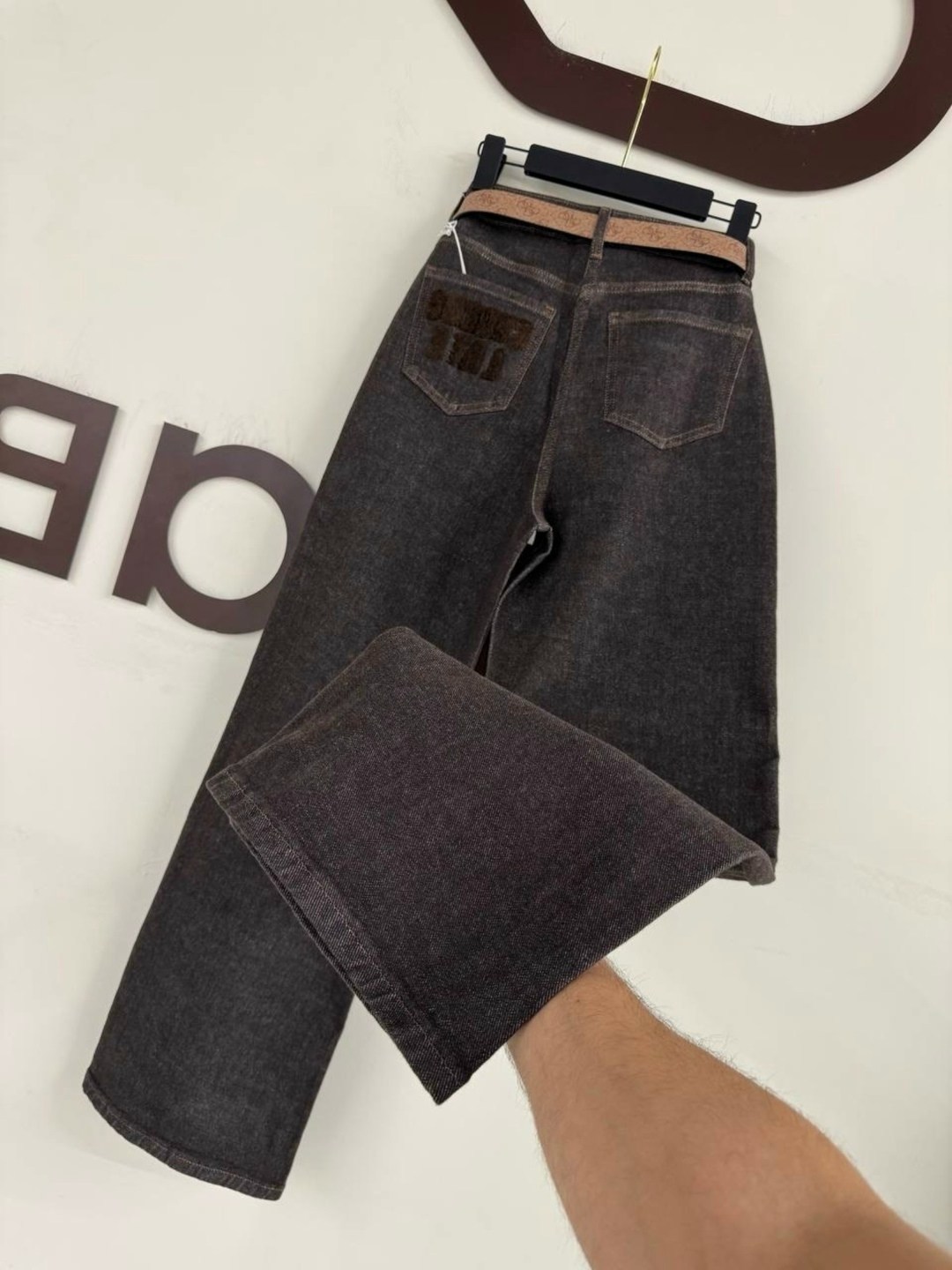 женские джинсы,джинсы celine,модные джинсы,джинсы,джинсы широкие