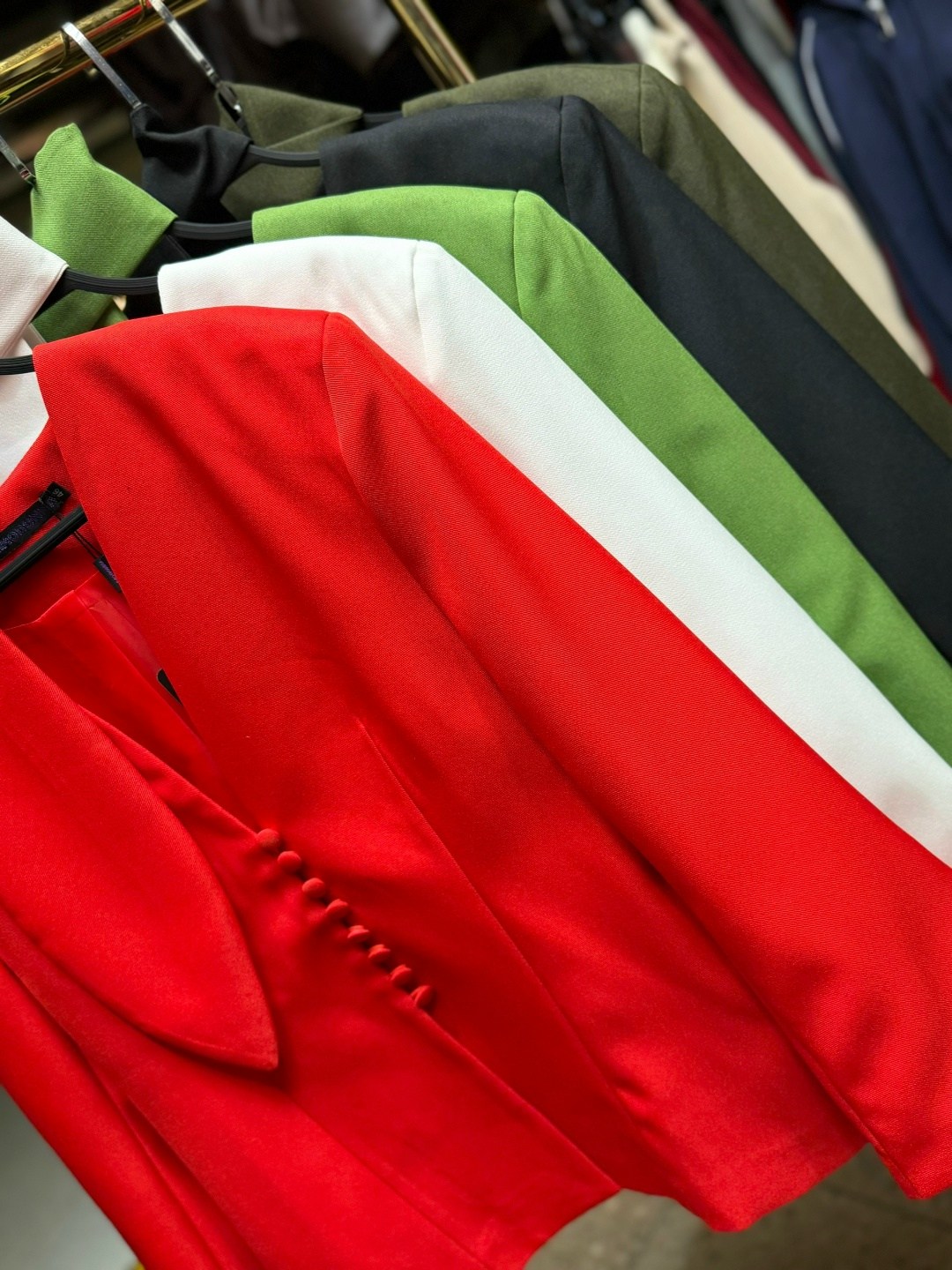 женский красный пиджак,жакет,жакет zarina красный,красный жакет женский,пиджак костюм