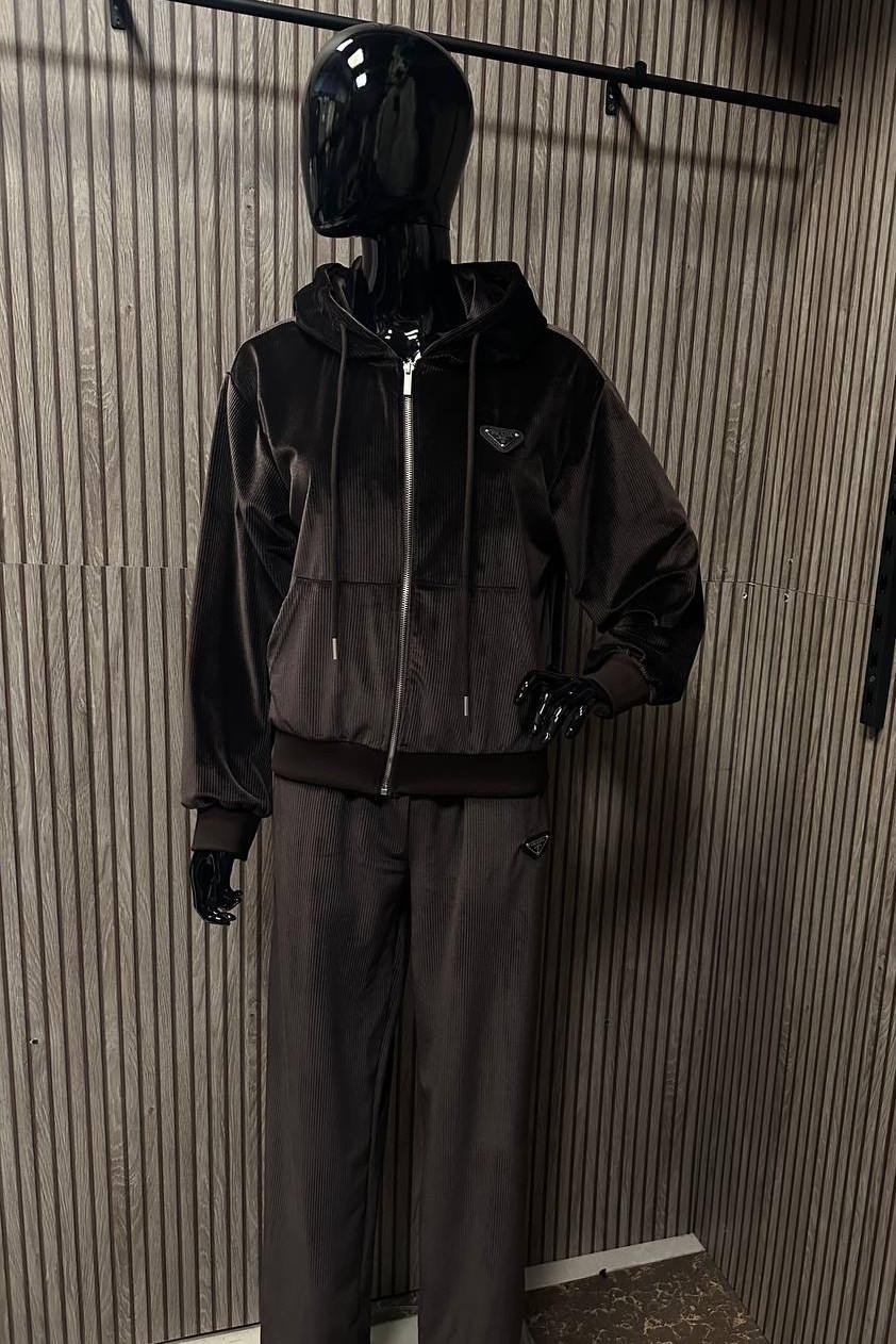 велюровый спортивный костюм,велюровый костюм,велюровый костюм женский,велюровый спортивный костюм женски,женские велюровые спортивные костюмы