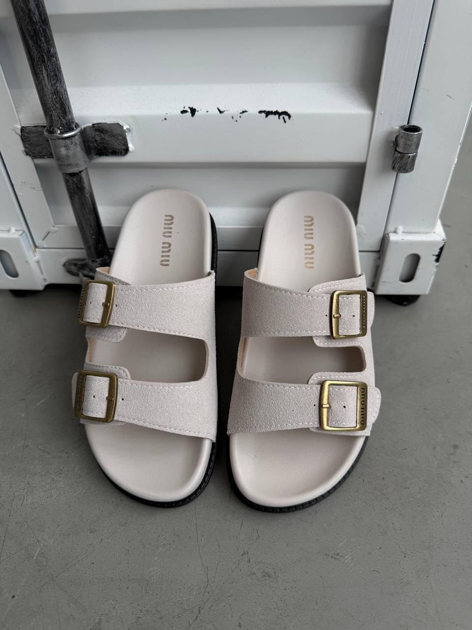 сандалии,сандалии женские,модные сандалии,босоножки сандали,сандалии с пряжкой