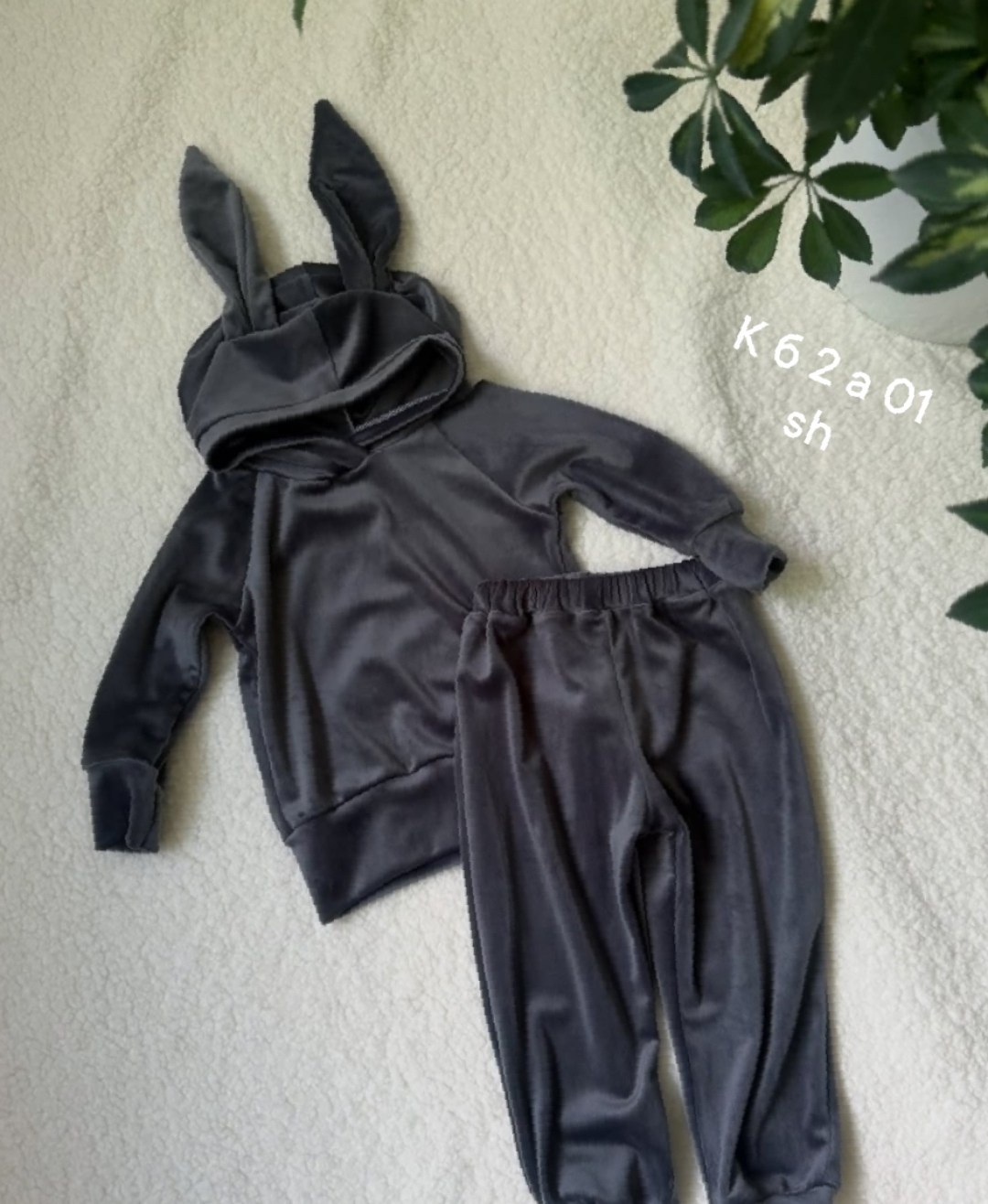 детские костюмы,костюм для девочек,костюм с ушками,костюм спортивный,костюм