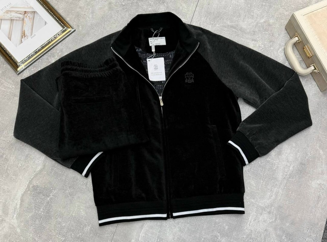 велюровый костюм мужской спортивный армани,велюровый костюм stefano ricci,велюровый костюм армани мужской,велюровый спортивный костюм мужской,спортивный костюм stefano ricci