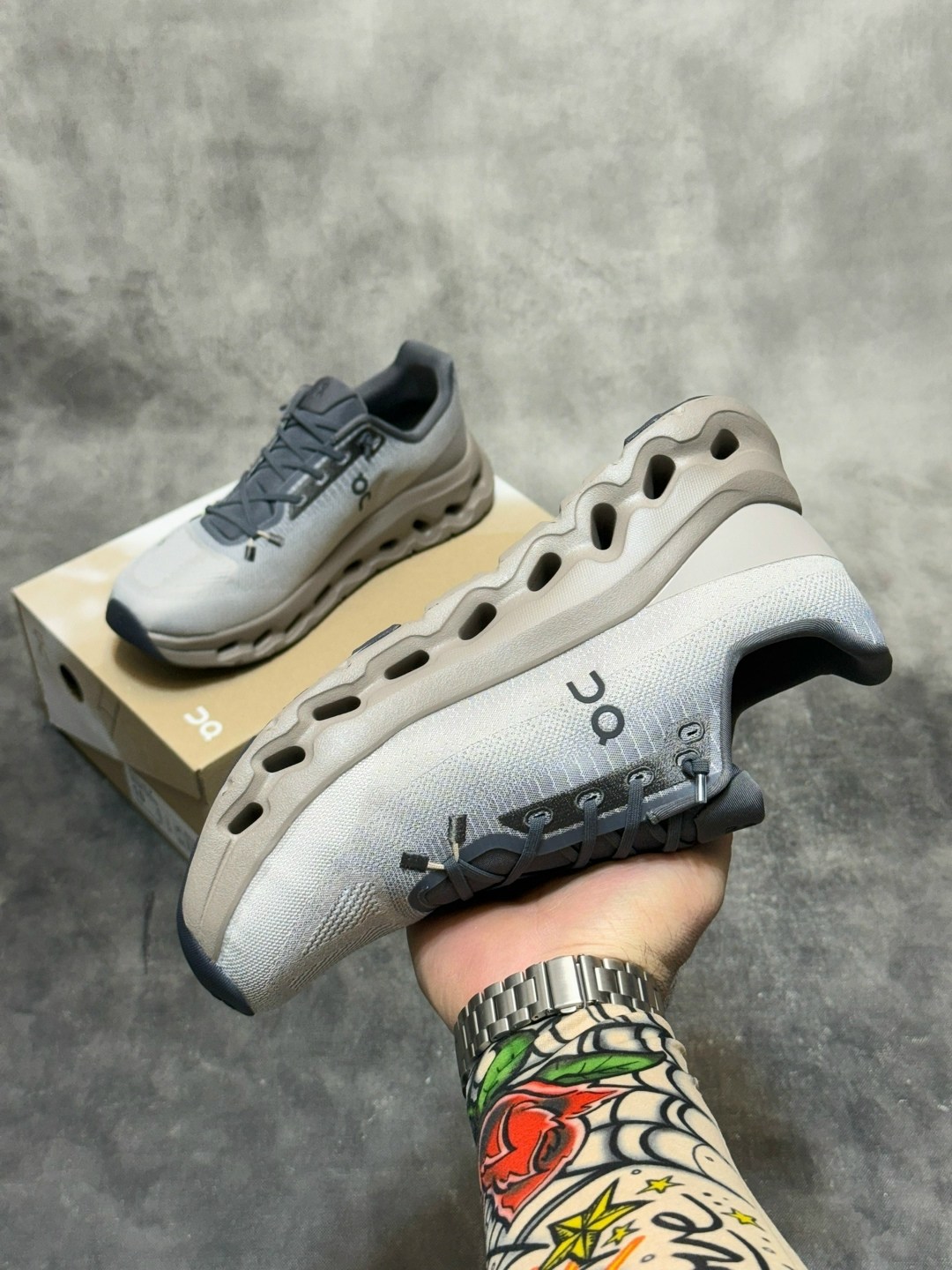 кроссовки cloudmonster бело-серый on,кроссовки,кроссовки cloudtilt on running нейтральный,кроссовки cloudtilt "cinder/sand" on running,кроссовки on