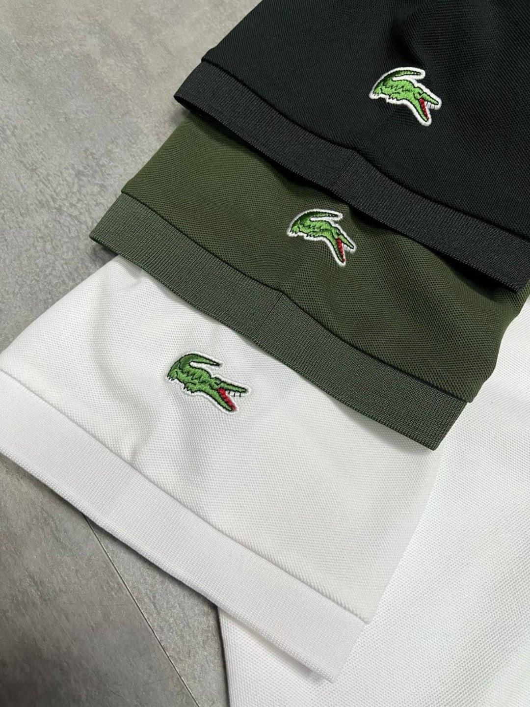 футболка-поло,мужская футболка поло,поло лакосте хаки,футболка поло с коротким рукавом мужская,футболка мужская lacoste ca-16998 зеленая