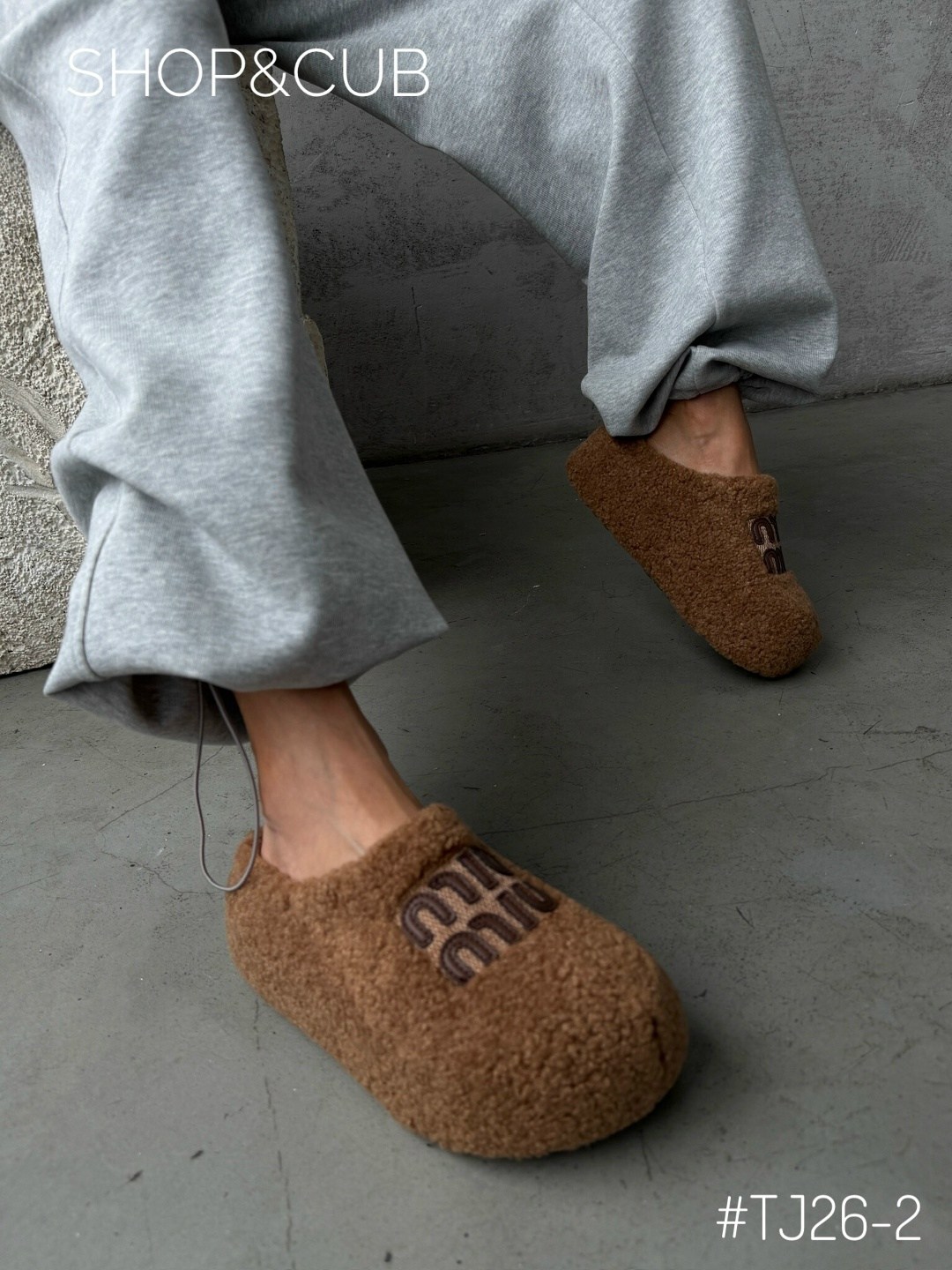 ,тапочки меховые,тапочки домашние женские,тапки женские,домашние меховые тапочки