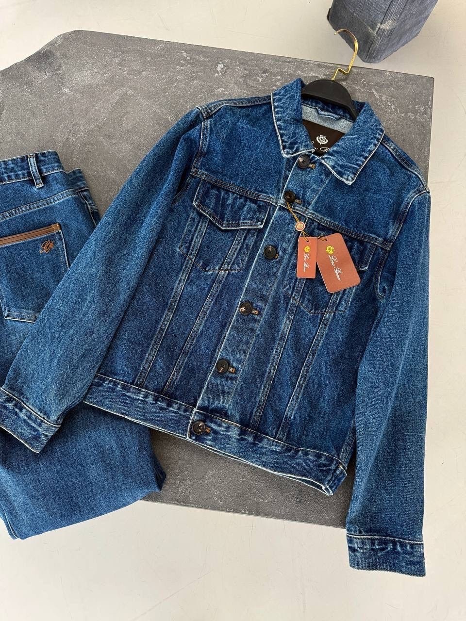 джинсовая куртка,большая джинсовая куртка,джинсовая женская куртка,спина джинсовой куртки