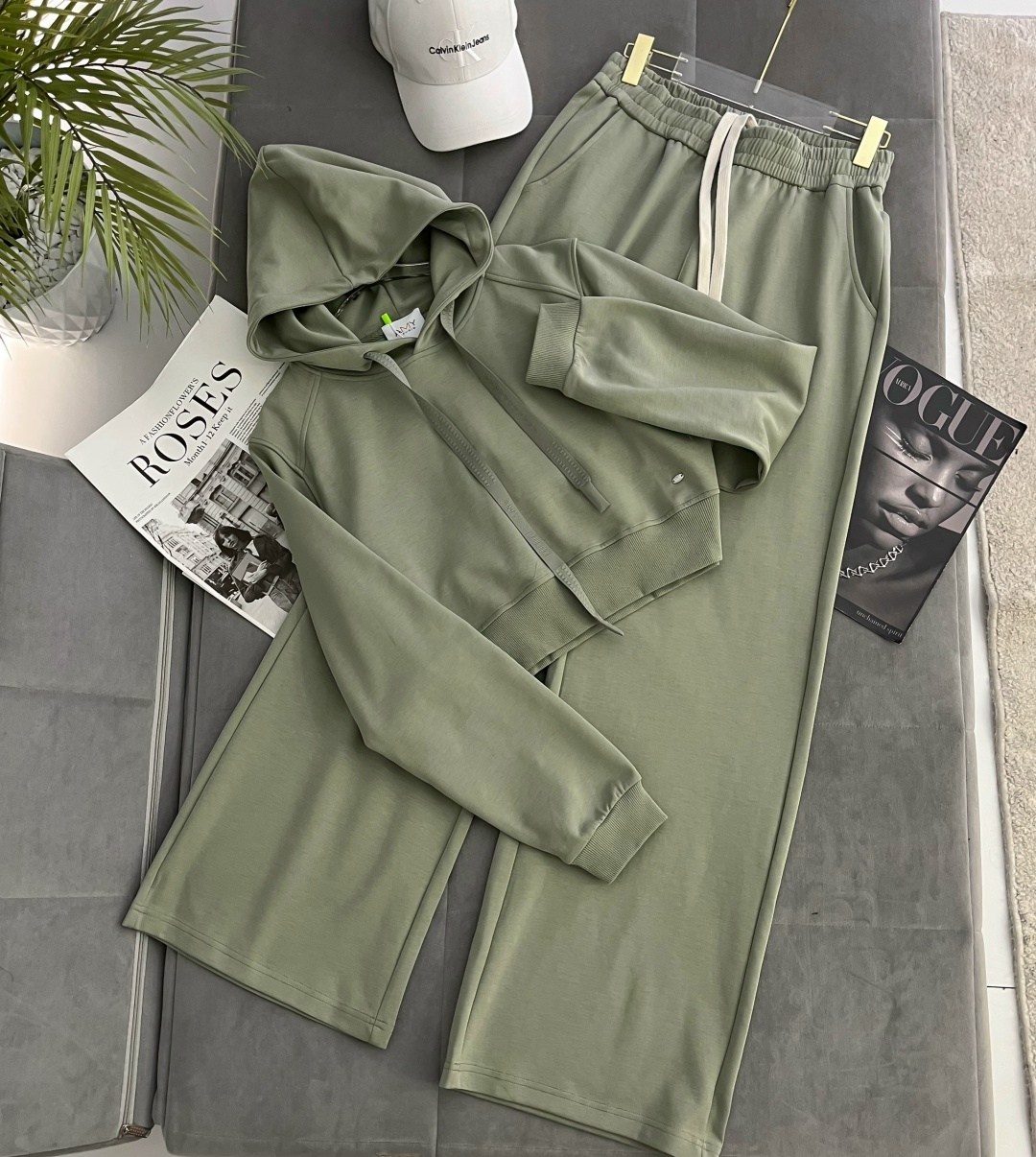 костюмы женский,костюм женский на флисе,костюм с брюками,костюм двойка,трикотажные костюмы