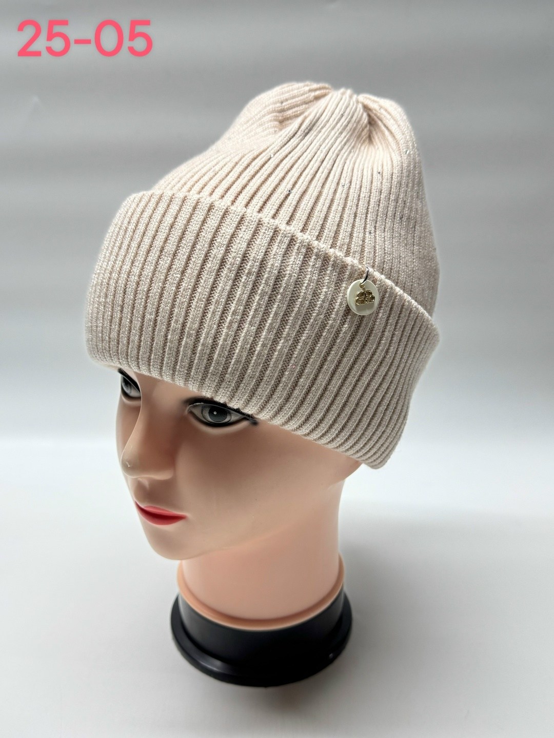 женская шапка,женские вязаные шапки,шапка для женщин,шапка,шапка демисезонная