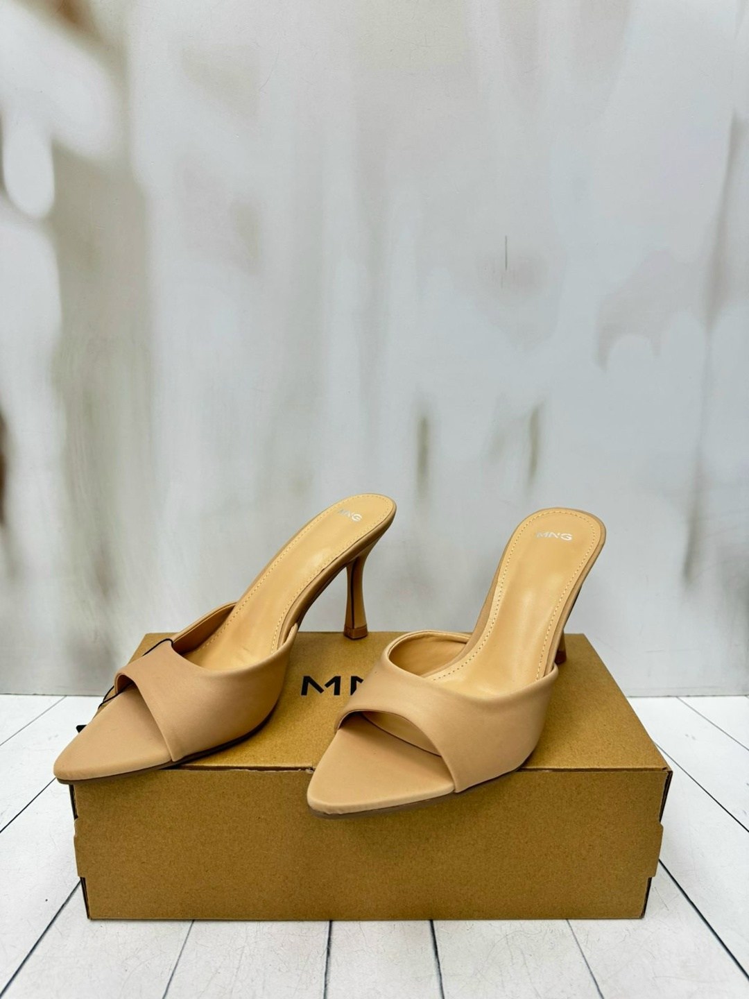 ,босоножки на каблуках,мюли на каблуке,босоножки бежевые,сабо на каблуках