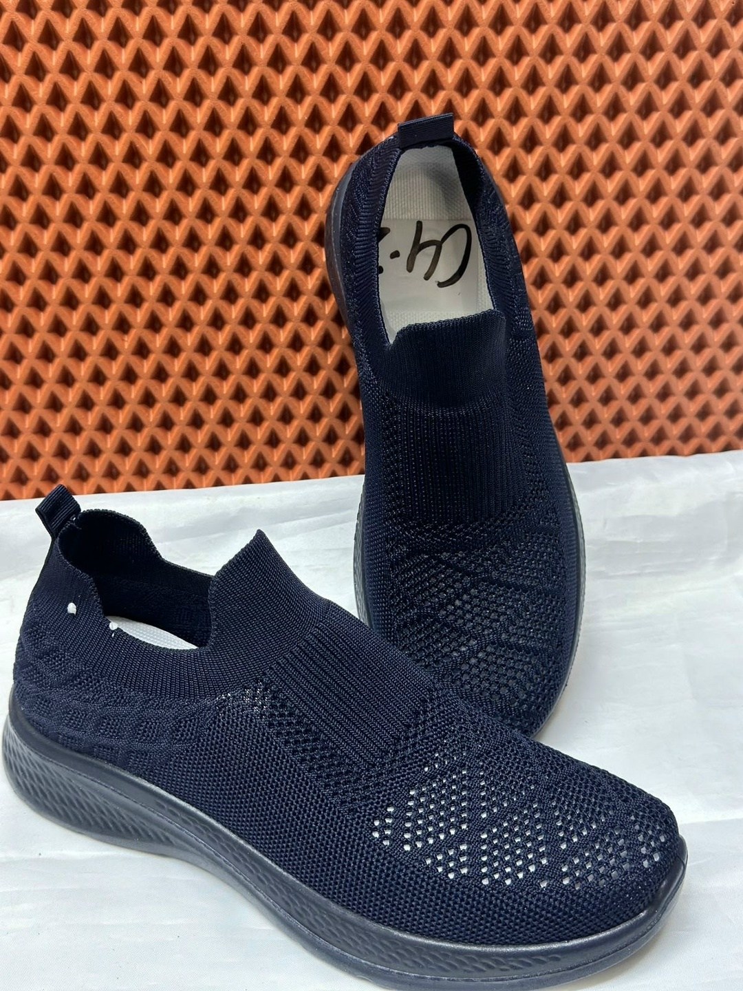 ,женские кроссовки,женские текстильные кроссовки,кроссовки женские розовые,слипоны женские