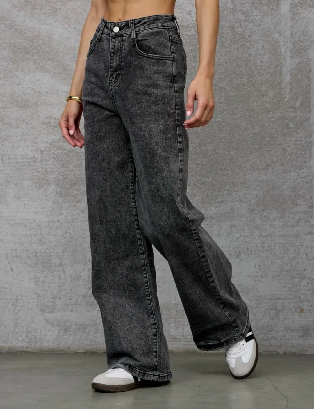 джинсы женские серые широкие с высокой посадкой,джинсы клеш от бедра,джинсы женский серый графит широкие,джинсы женские клеш от бедра,женские джинсы