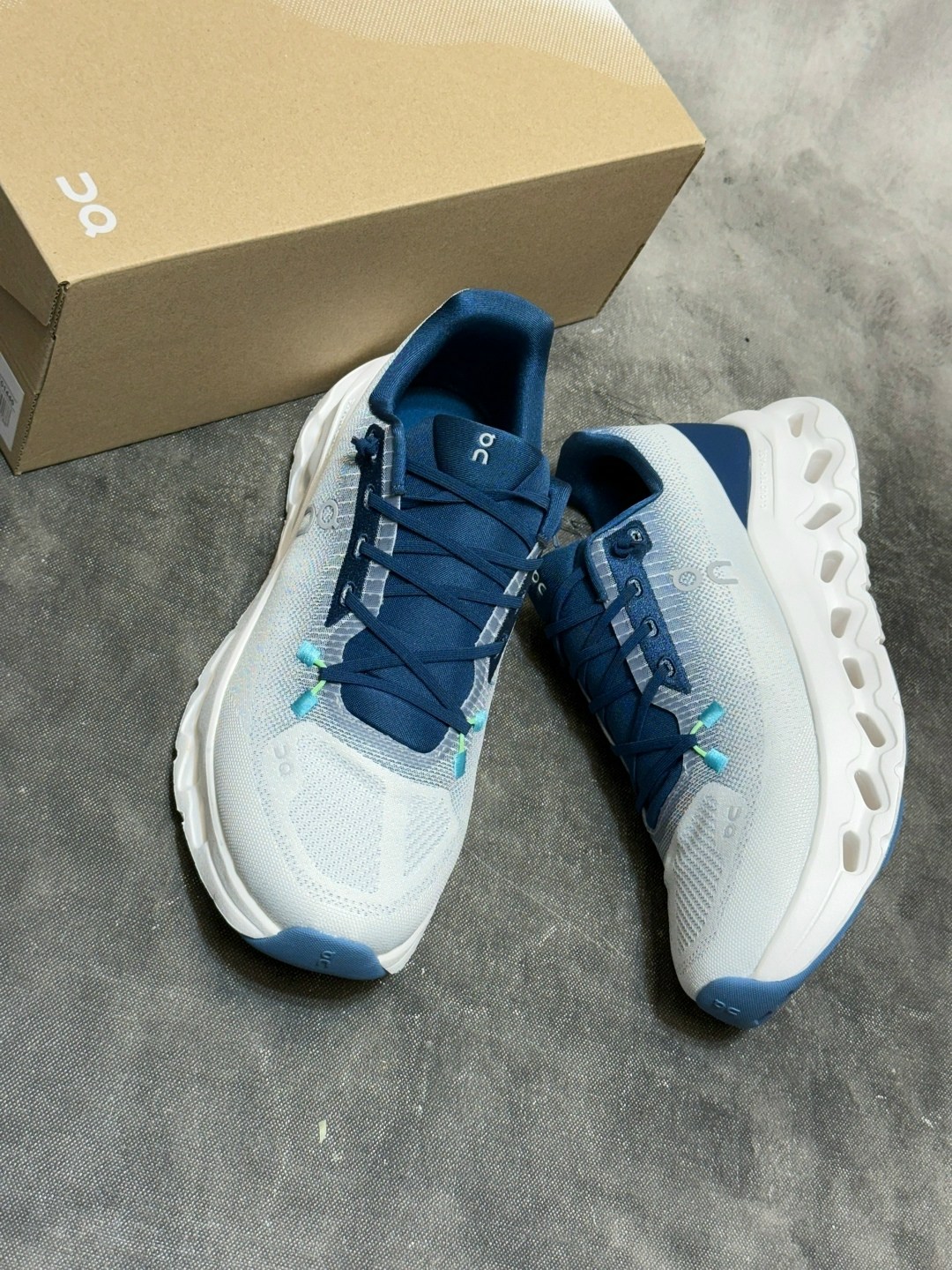 кроссовки,спортивные кроссовки,спортивная ,кроссовка,кроссовки on