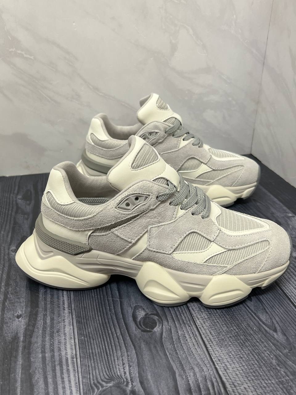 массивные кроссовки,кроссовки удобные,спортивная ,женские кроссовки,модные кроссовки