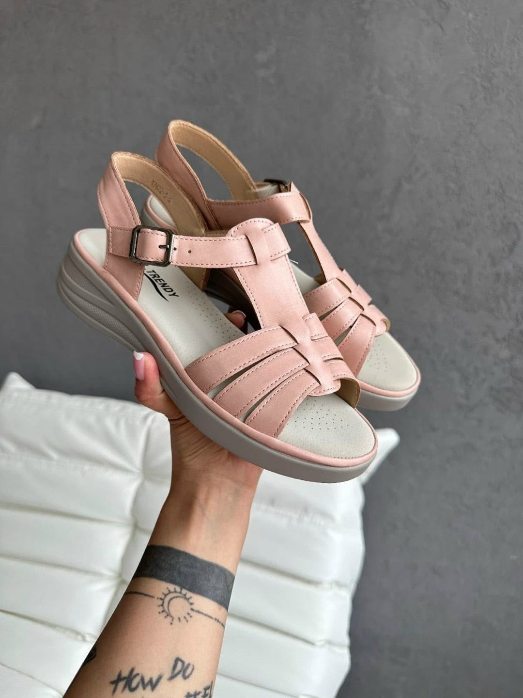 женские босоножки,босоножки женские летние,,летние босоножки,босоножки стильные