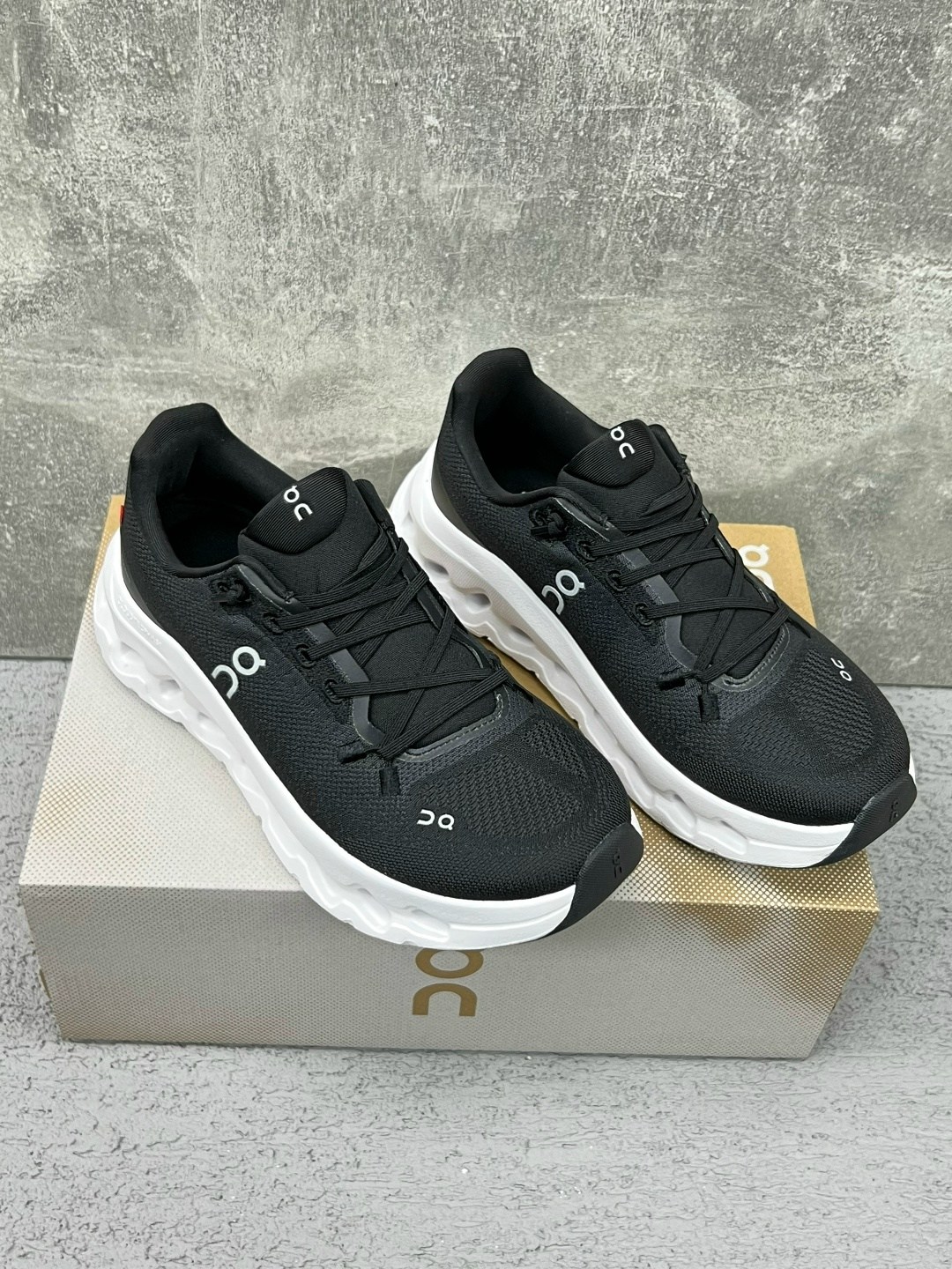 спортивная ,спортивные кроссовки,on-running-cloudtilt-кроссовки,on cloudtilt кроссовки,кроссовки отличный