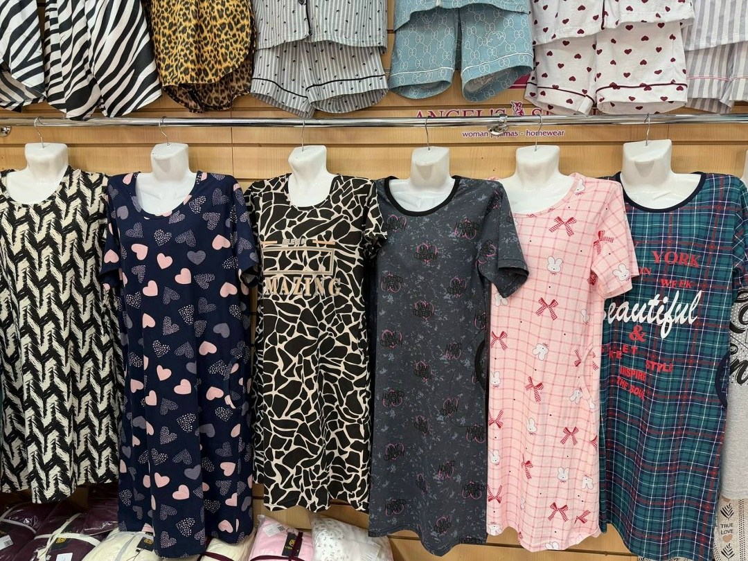 девушка,одежда для женщин,туника женская,в красивом платье,платье женская