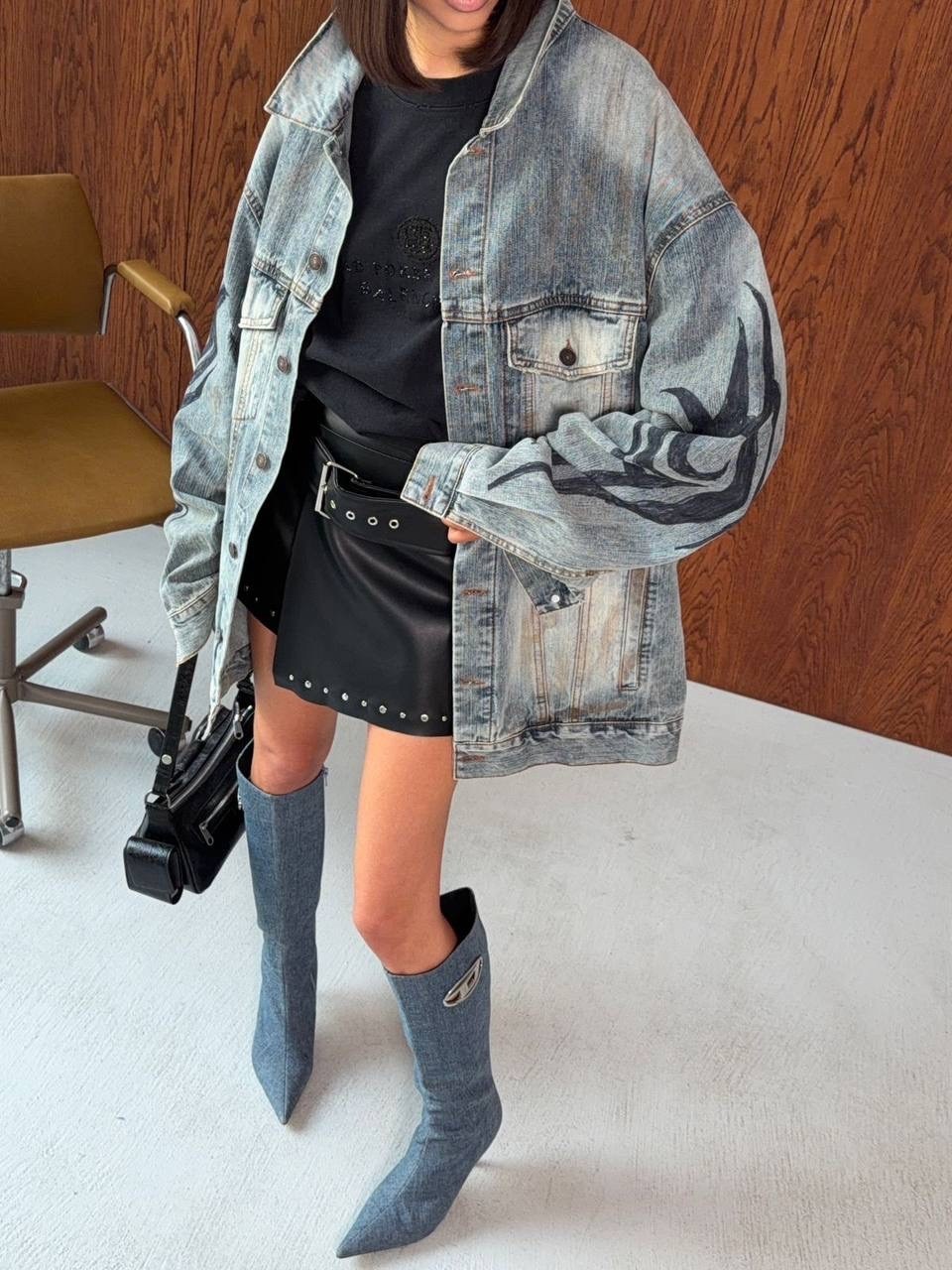 джинсовая куртка miu miu,женская джинсовая куртка,куртка джинсовый,джинсовая куртка свободная,джинсовая куртка женская оверсайз