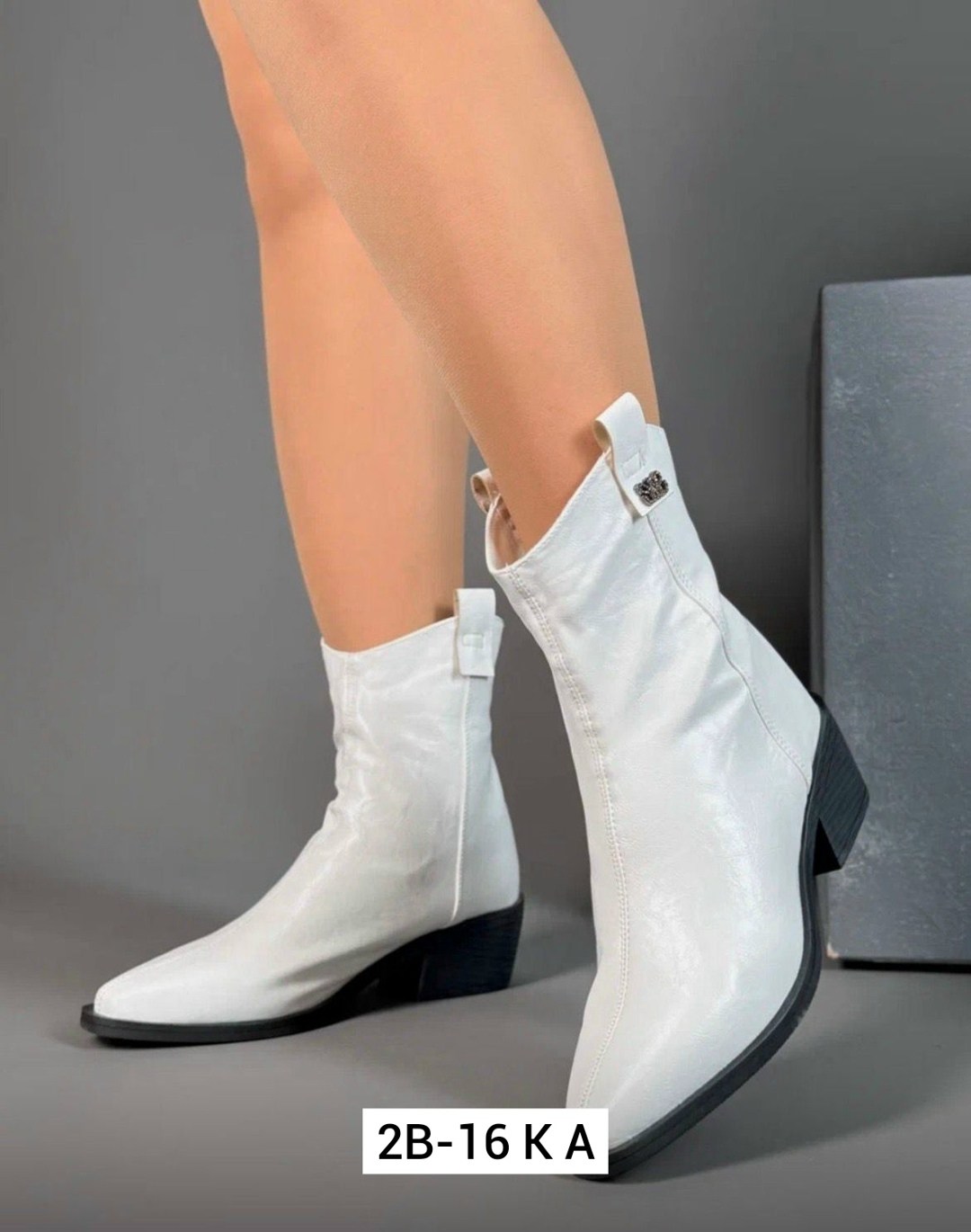 ,женская ,ботинки казаки,женские полусапоги,полусапоги