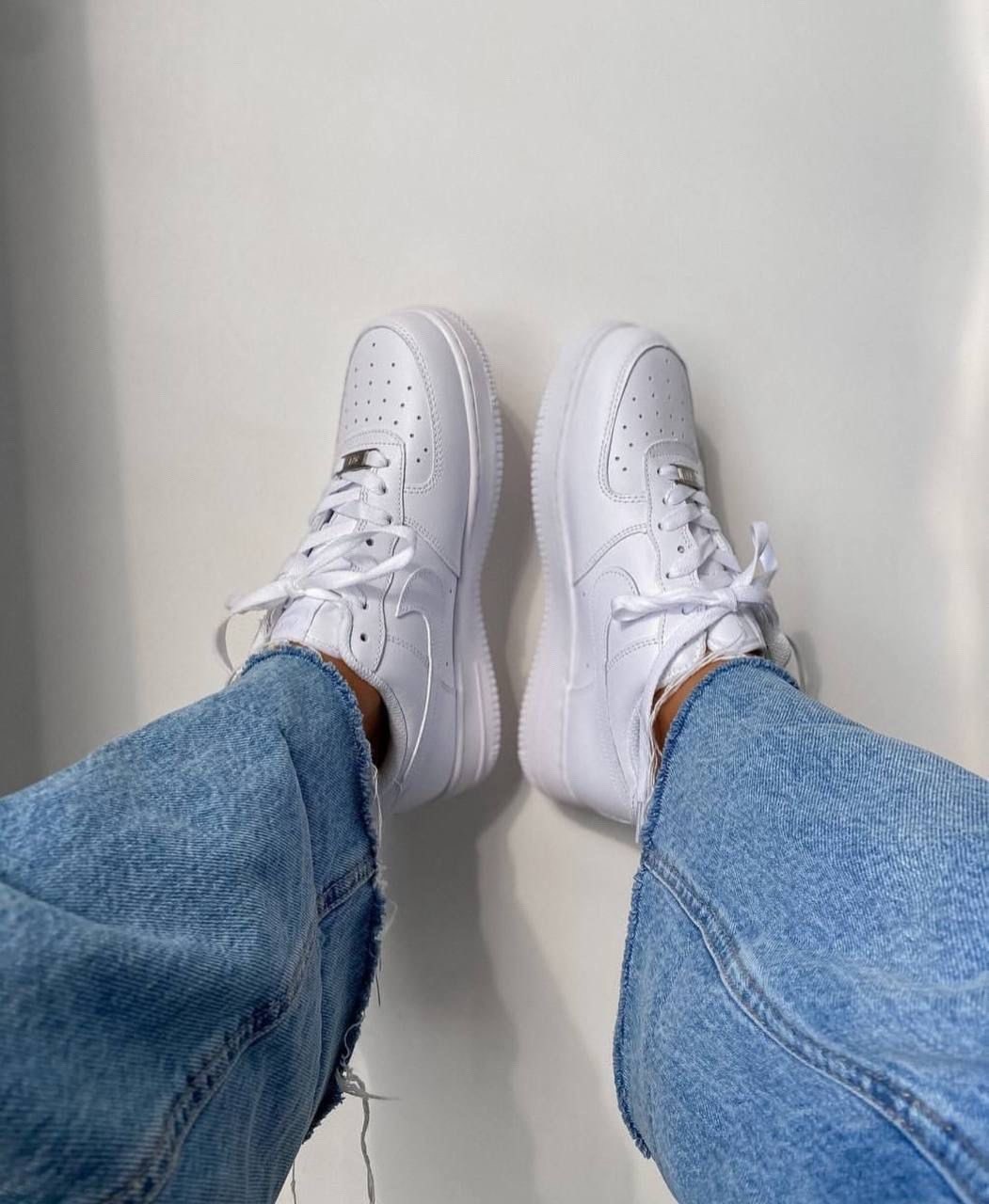 кроссовки nike air force 1 форсы белые кеды,nike air force 1 low white,nike air force 1,реплика кроссовки найк женские,nike air force 1 белые