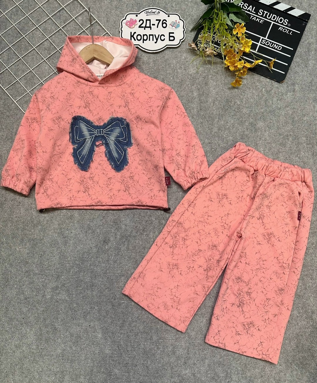 костюм детский,костюм для девочек,велюровый костюм,брюки для девочек,детский велюровый костюм