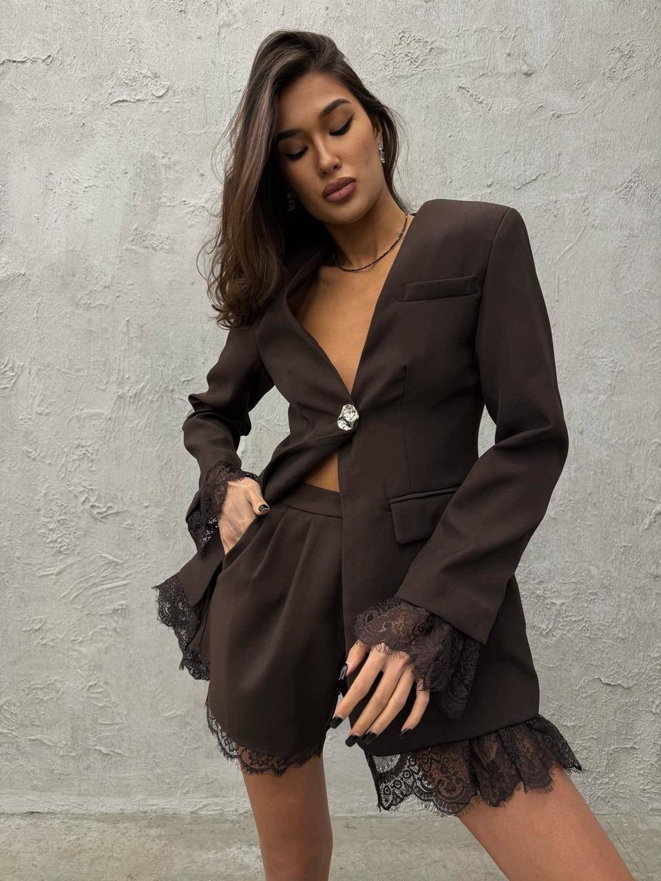 элегантные костюмы,пиджак и жакет,брючный костюм,женский пиджак,белый костюм