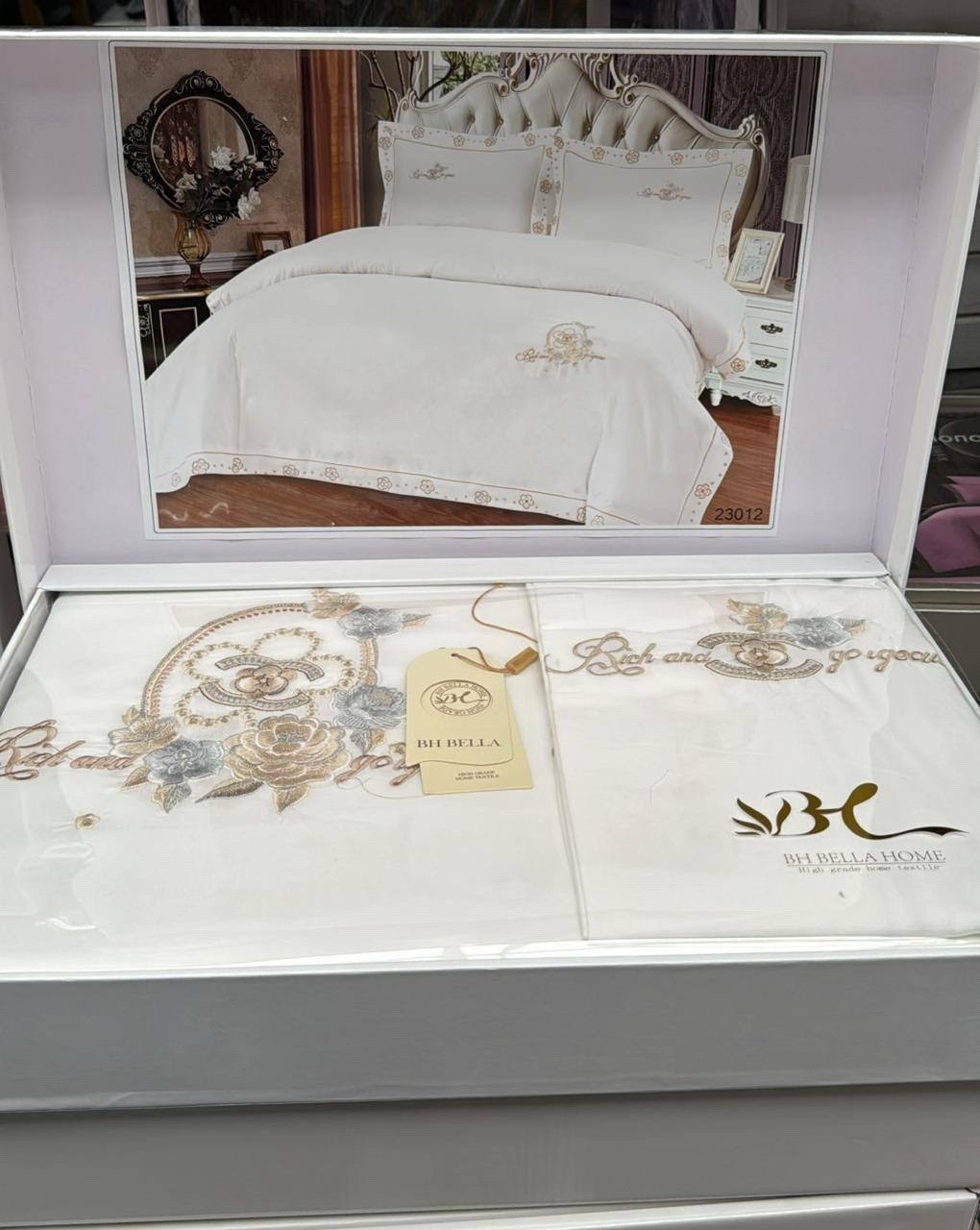 vip набор полотенец подарочный tivolyo home 2 шт,постельное белье комплект,постельное белье tivolyo home carreen (2 сп. евро),подарочная коробка,постельное белье