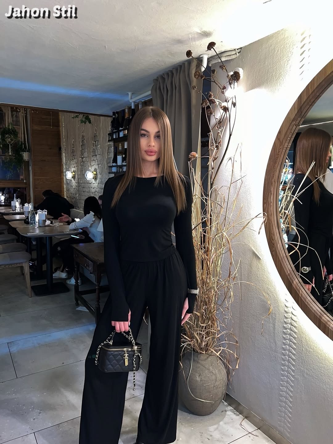 костюм женский,роскошный костюм-двойка в модельном исполнении,модная ,костюм классический,брюки комплект