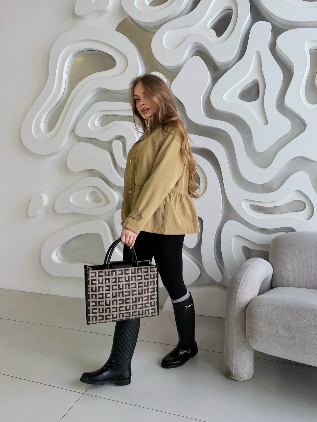 повседневная куртка,куртка модная,куртка,легкая куртка,женская куртка