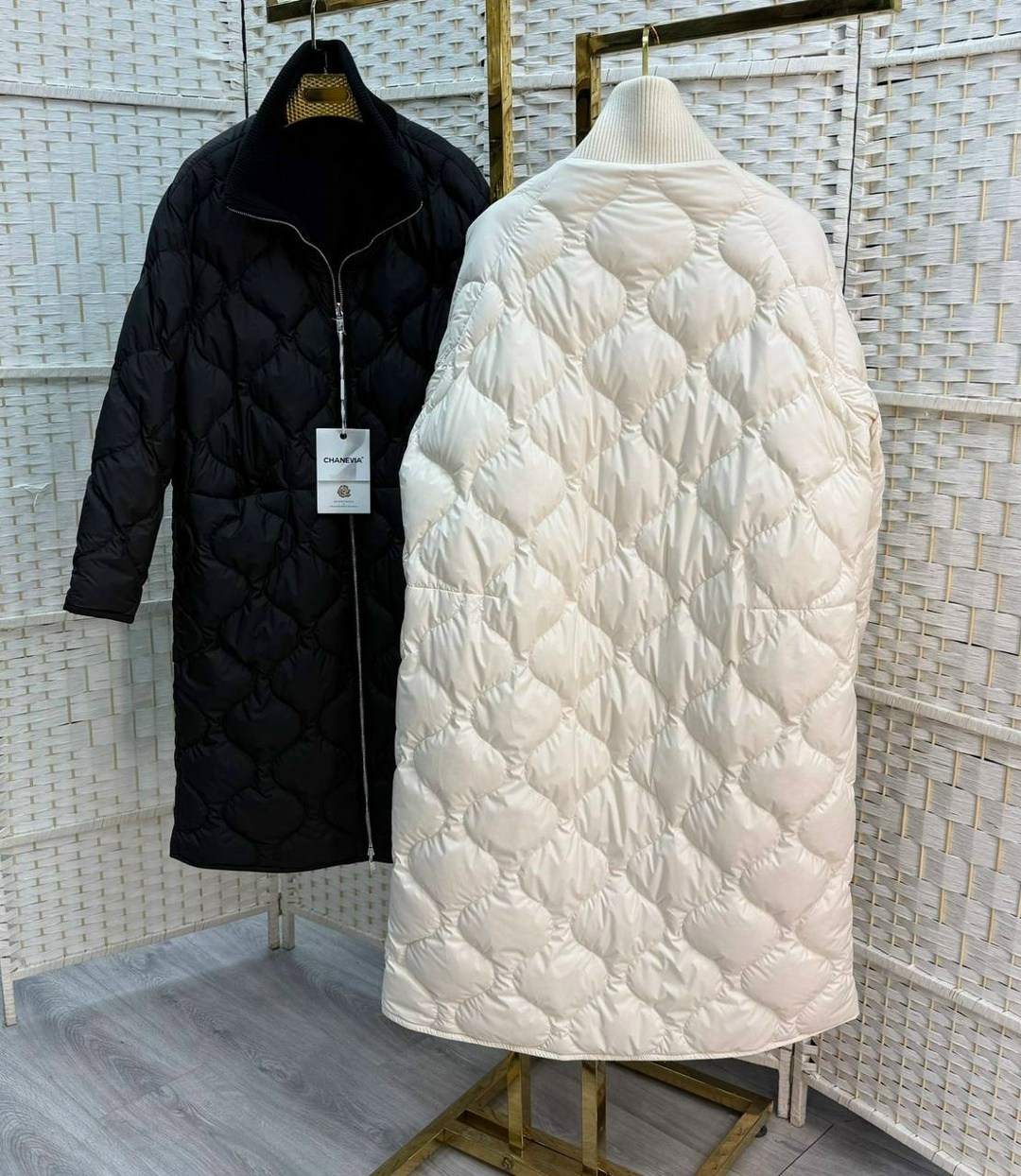 женские пуховики,пальто пуховик,moncler женский пуховик,пуховик средней длины,куртка женская