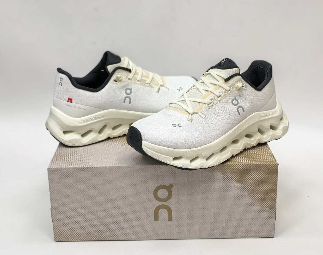 on cloudtilt кроссовки,низкие кроссовки,спортивные кроссовки,кроссовки on,кроссовки мужские cloudtilt on running белый