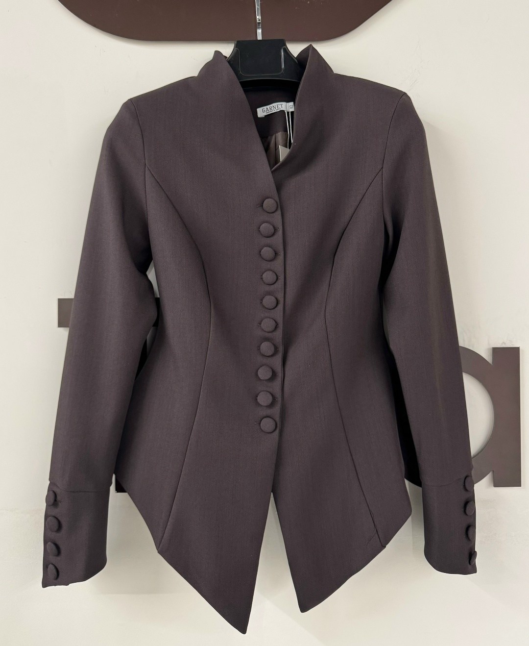 пиджак женский белый,жакет,женский пиджак без воротника белый,белый дизайнерский пиджак,белый пиджак