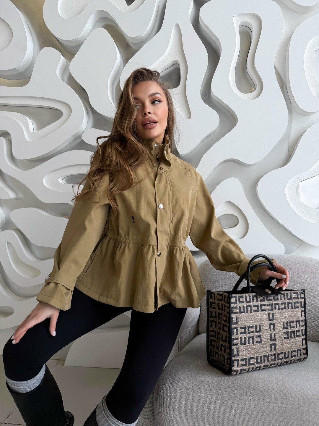 повседневная куртка,куртка модная,куртка,легкая куртка,женская куртка