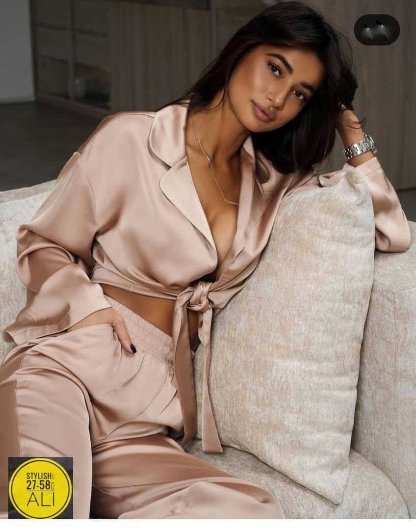 атласный костюм женский в пижамном стиле,шелковый костюм в пижамном стиле,костюм в пижамном стиле из премиального шелка черный,костюм в пижамном стиле,костюм женский в пижамном стиле