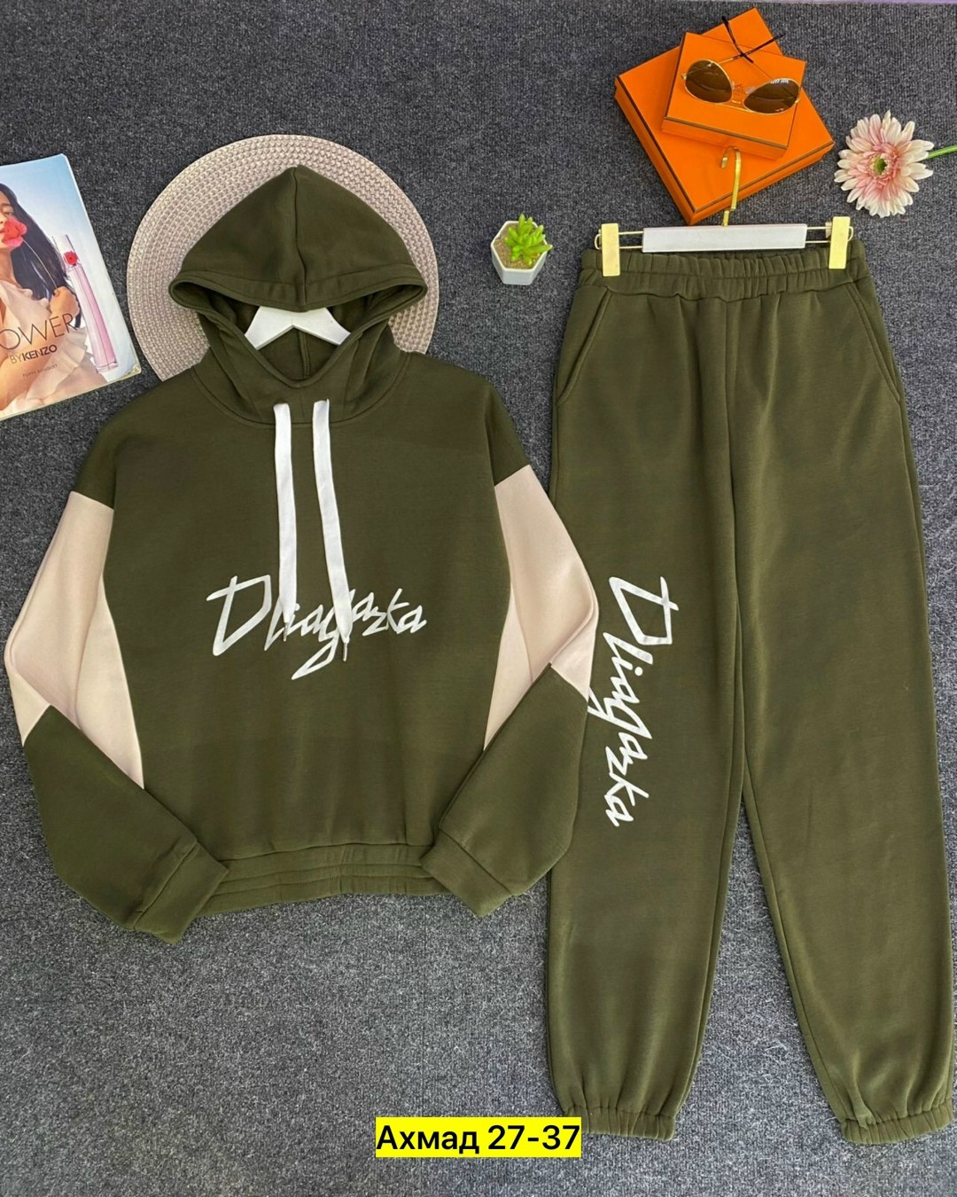 спортивные костюмы женские,костюм на флисе,спортивные костюмы на флисе,спортивный женский костюм на флисе,комплект костюм