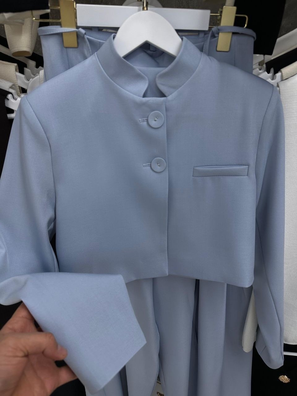 повседневные платья,женские костюмы,платье черное,школьный костюм,костюм