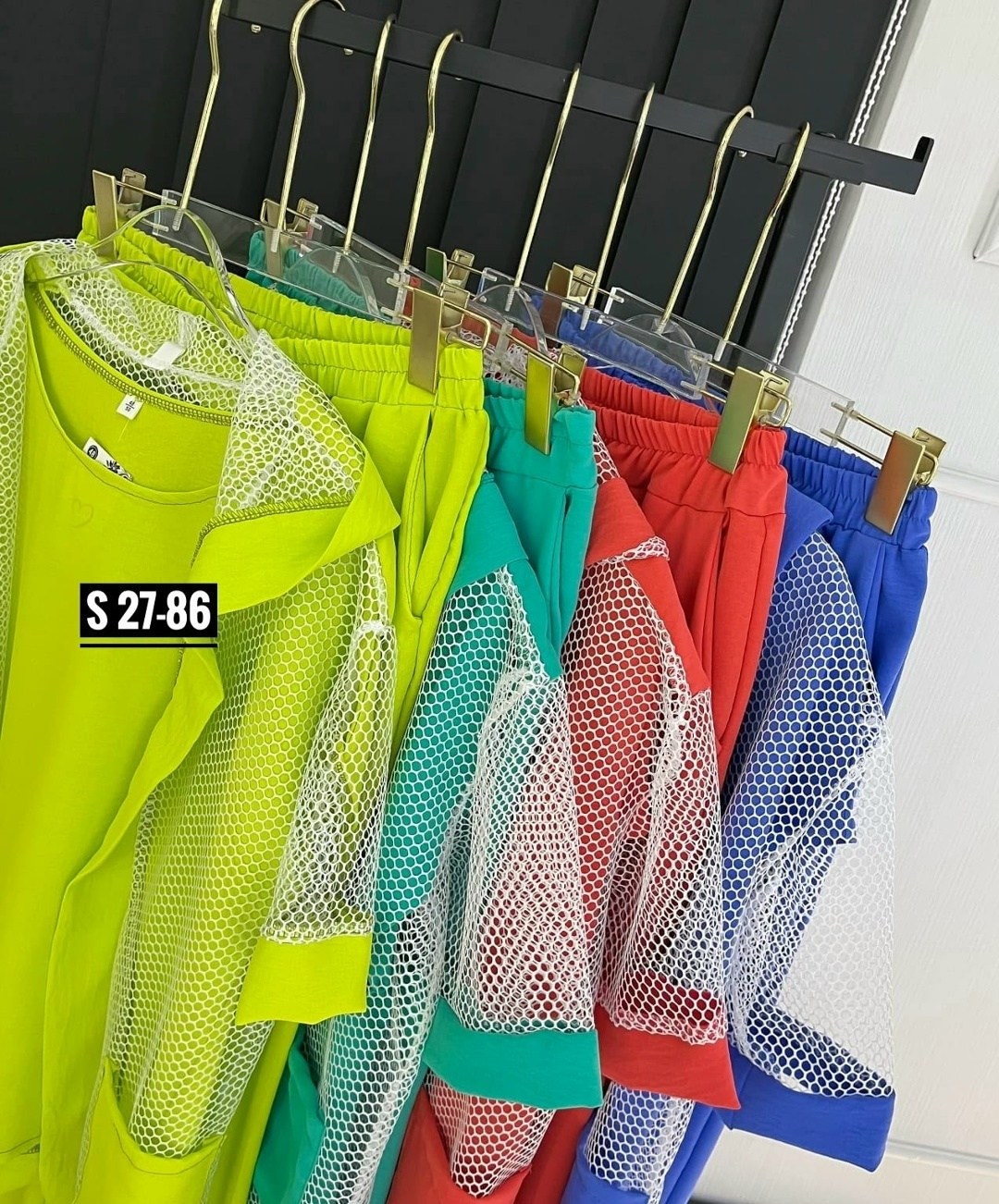 костюм женский тройка,женские костюмы,повседневный костюм,костюм двойка,женские костюмы спортивные