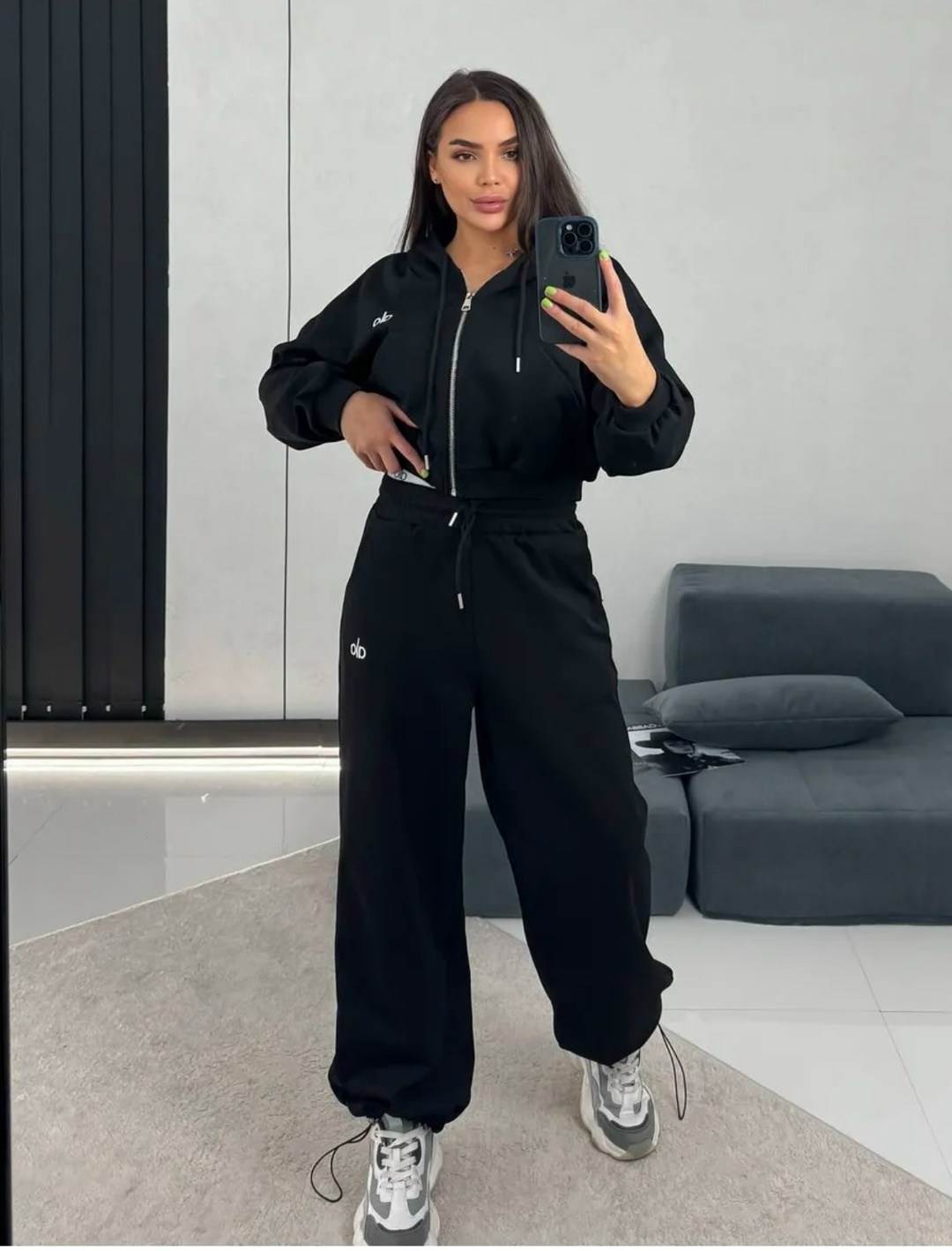 спортивные костюмы женские,стильные спортивные костюмы,спортивные костюм,костюм спортивный на молнии палаццо с кулиской 05mrk цвет желтый,спортивный костюм двойка sporty&rich w suits цвет желтый лимон