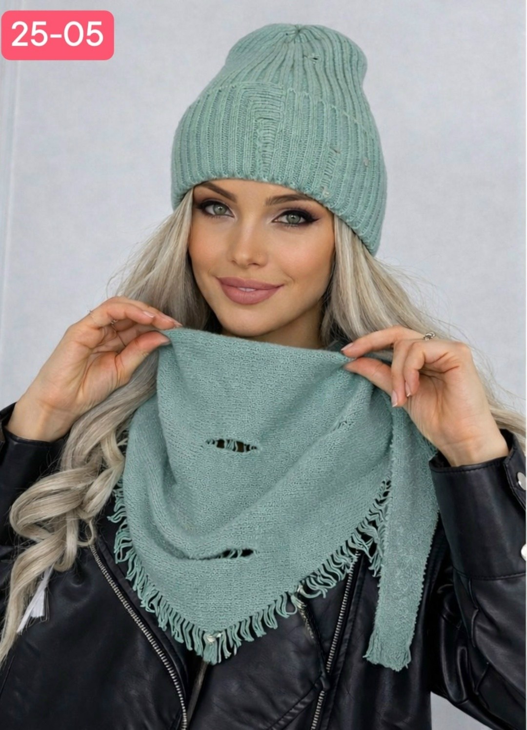 шапка со снудом комплект,комплект шапки,шапка зимняя с хомутом комплект,комплект шапка шарф,комплект шапка снуд женский