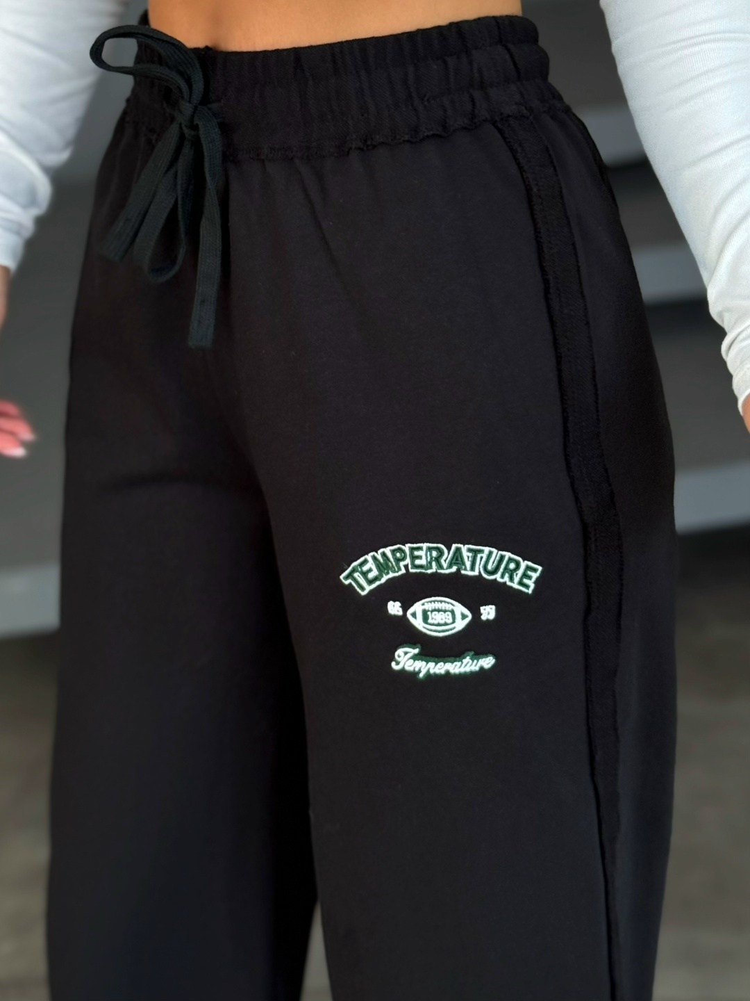 спортивные женские штаны,спортивные брюки,спортивные штаны,брюки трикотажные,штаны женские